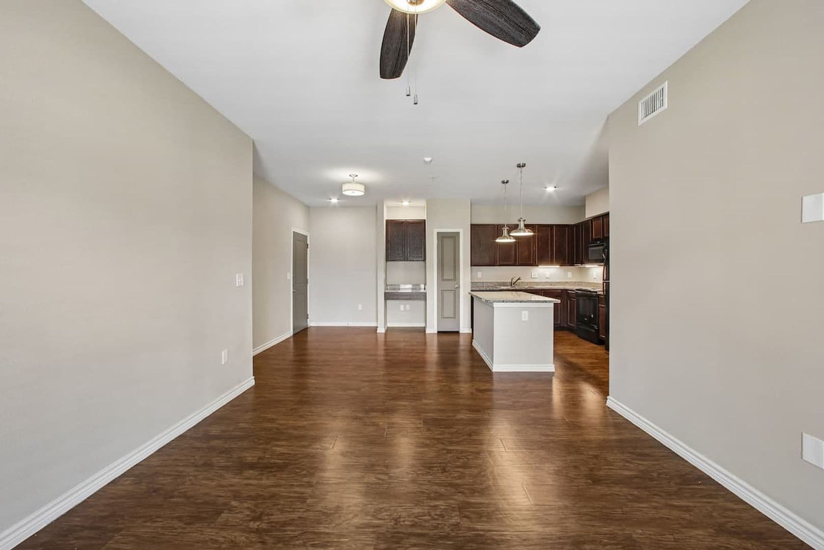 Midlothian Apartment: 2991 Lakeside Drive