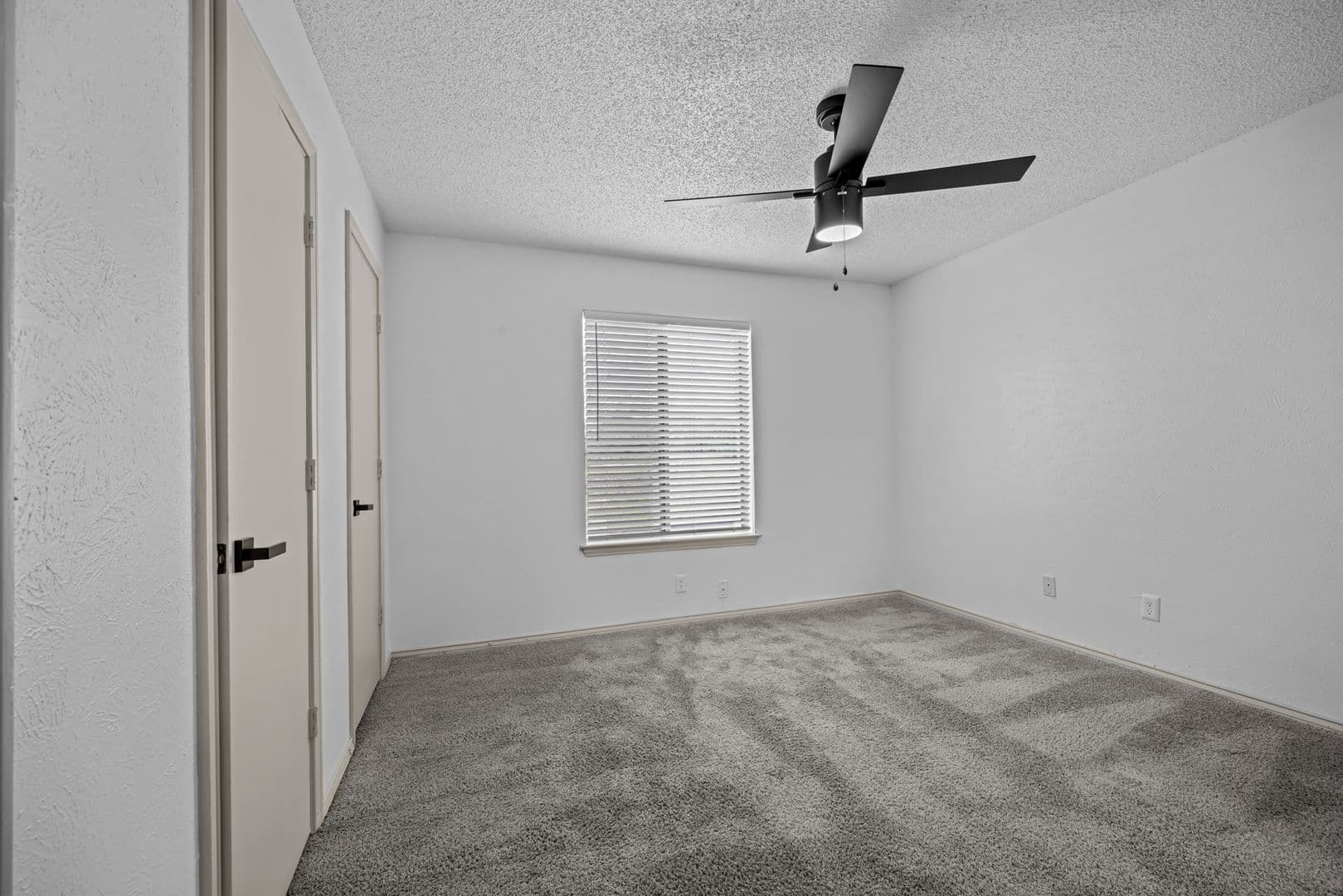 Cedar Hill Apartment: 151 East Little Creek Road