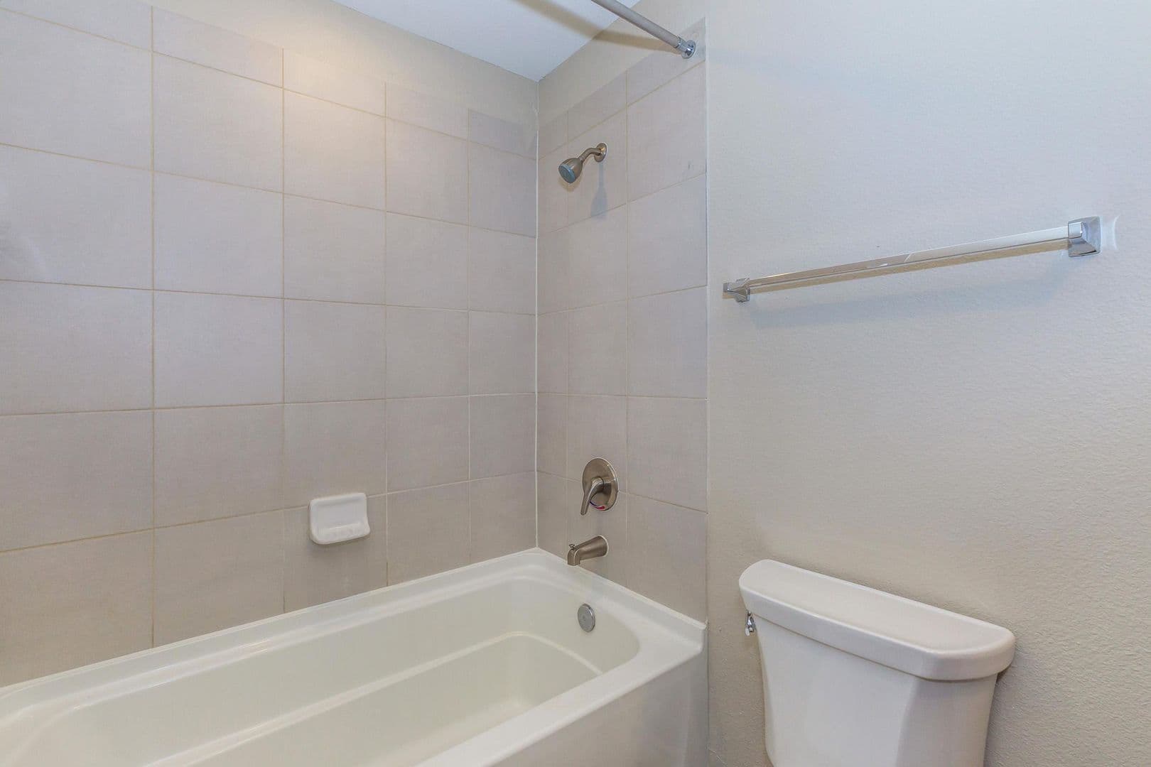Midlothian Apartment: 2991 Lakeside Drive