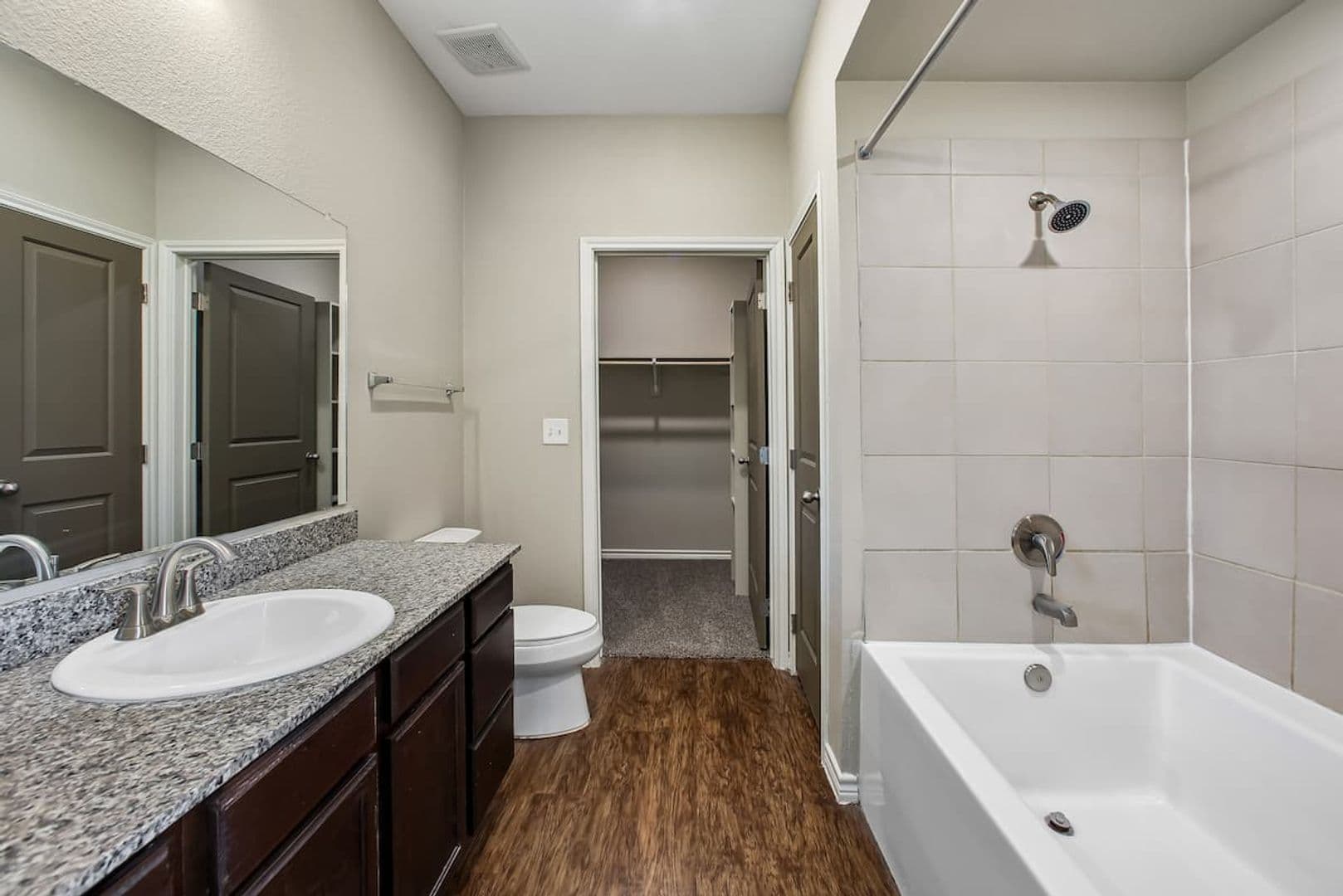 Midlothian Apartment: 2991 Lakeside Drive