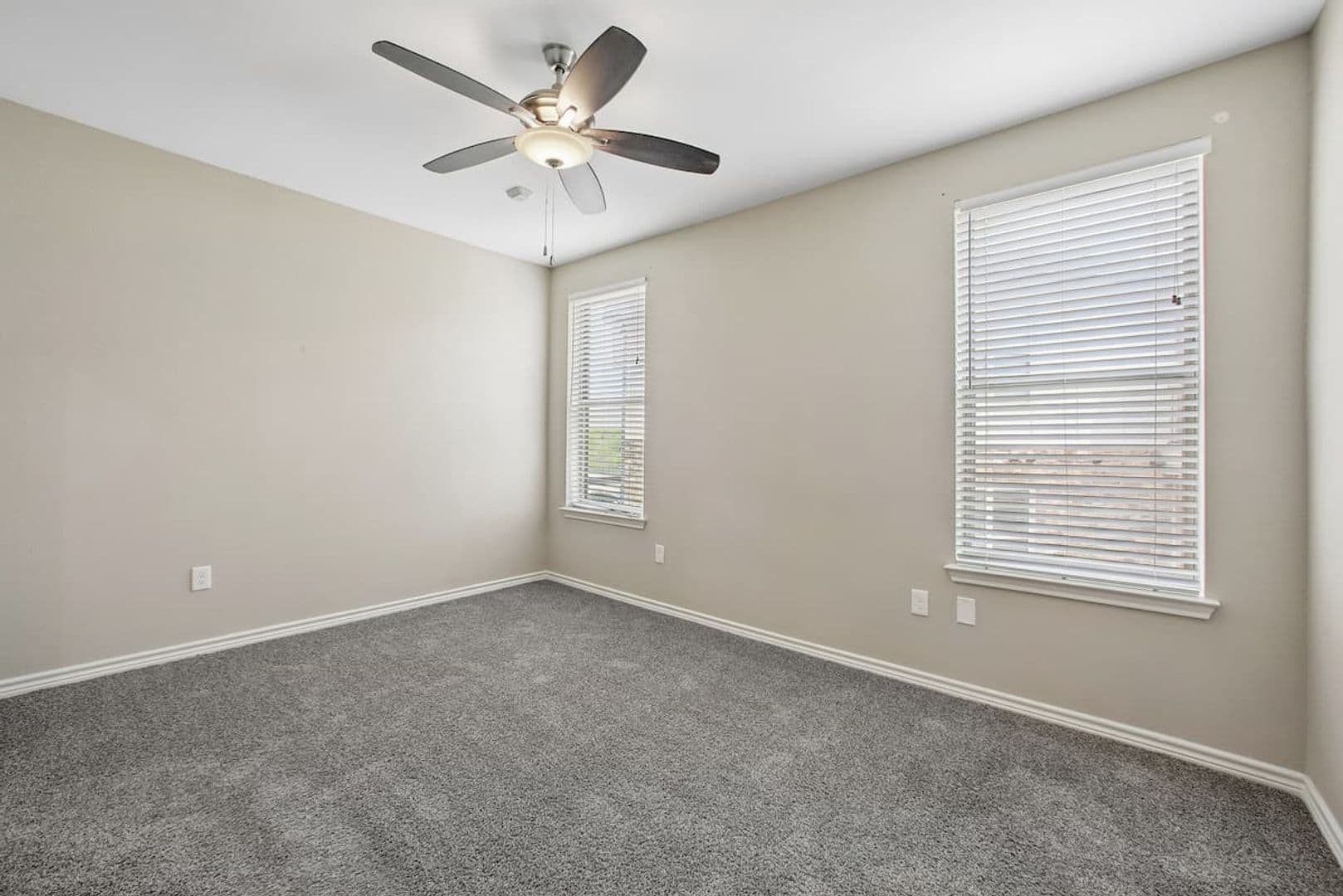 Midlothian Apartment: 2991 Lakeside Drive