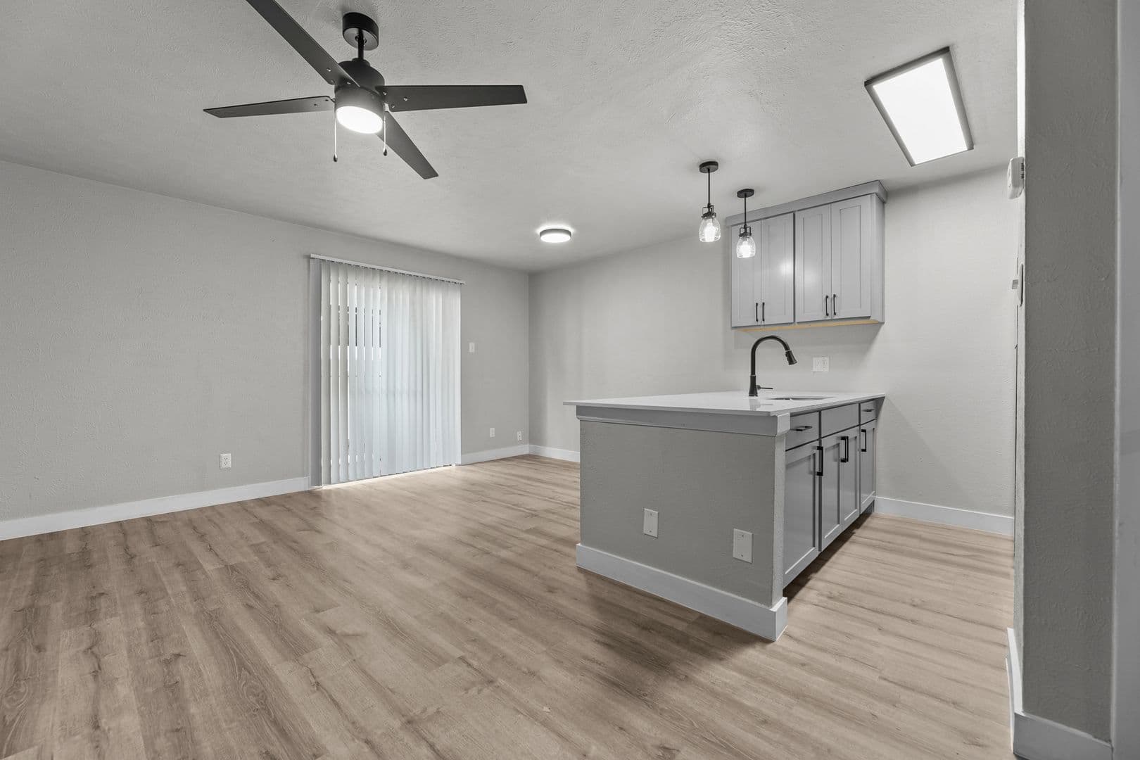 Dallas Apartment: 13266 Emily Rd