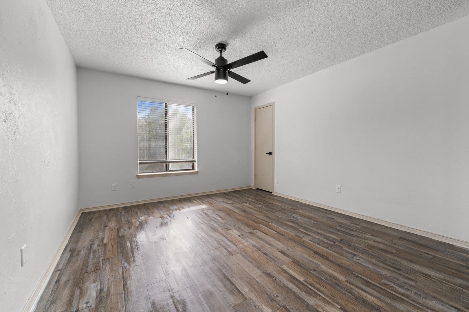 Cedar Hill Apartment: 151 East Little Creek Road