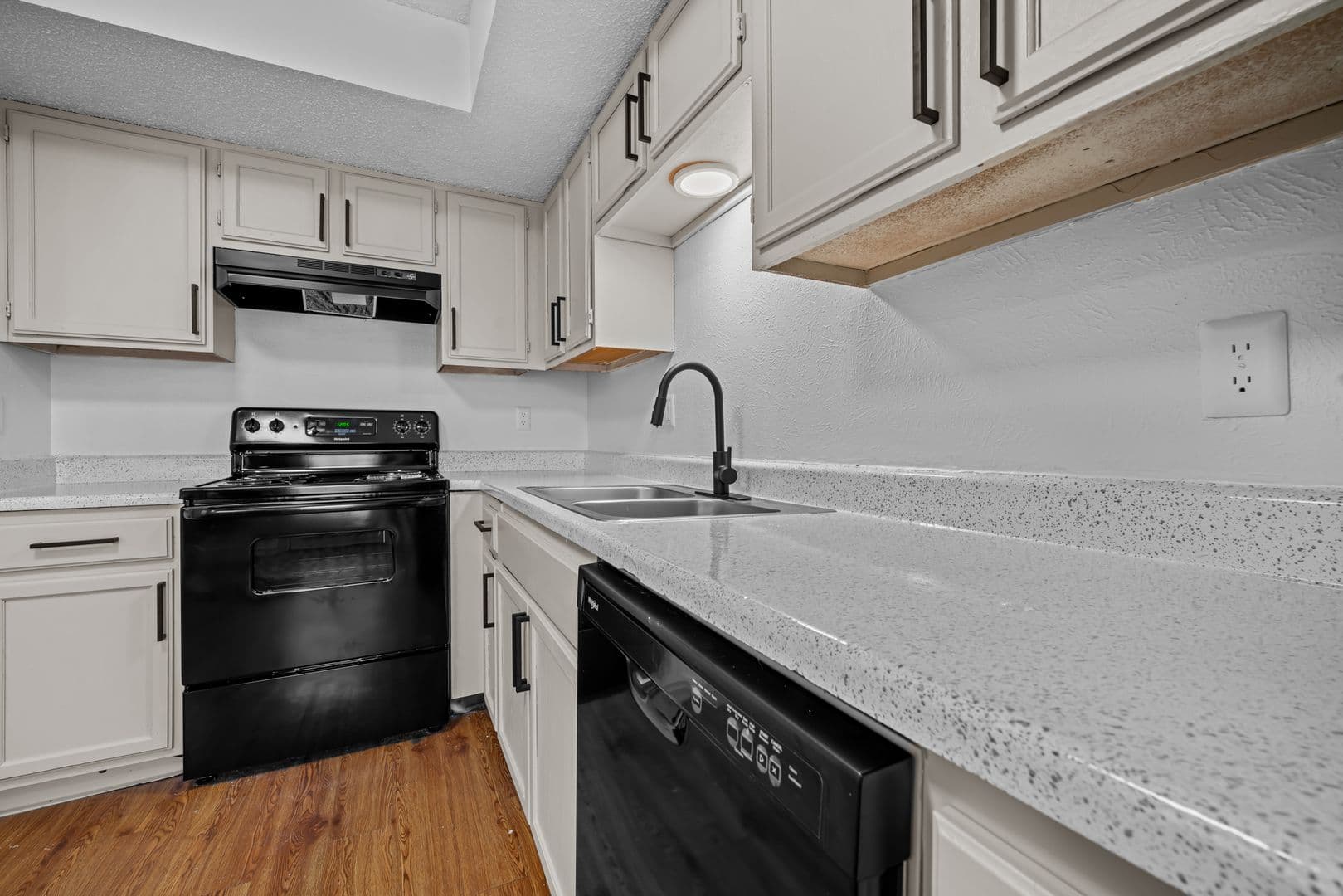 Cedar Hill Apartment: 151 East Little Creek Road