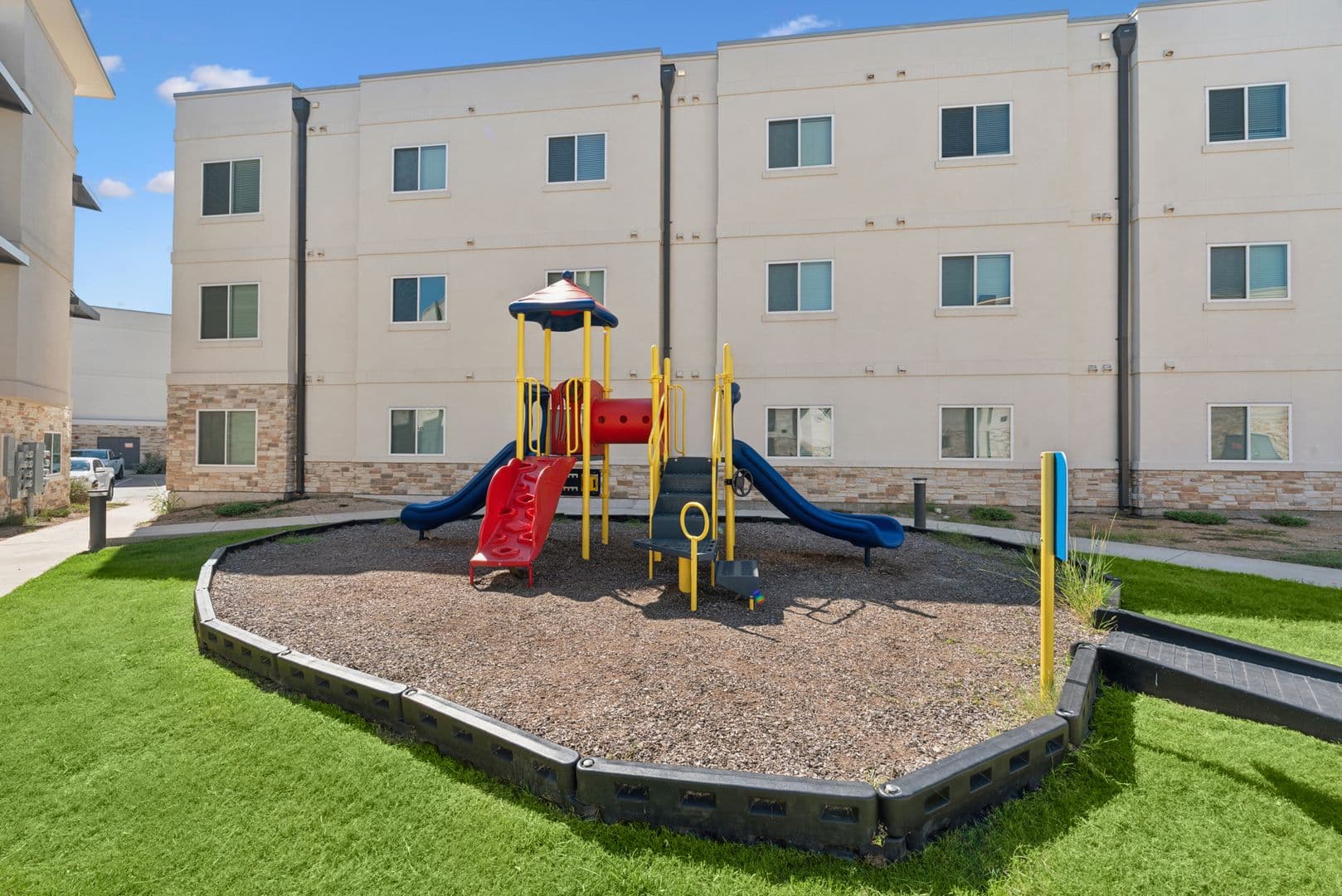Ennis Apartment: 1101 Biloxi Drive