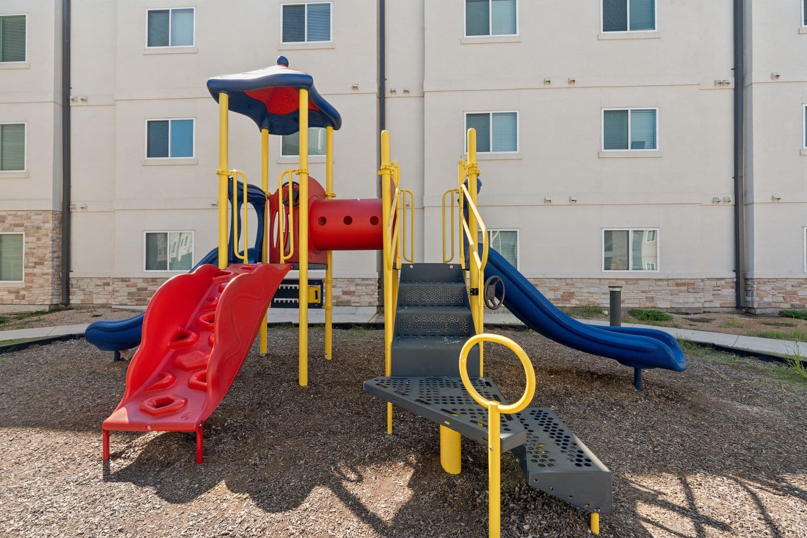 Ennis Apartment: 1101 Biloxi Drive