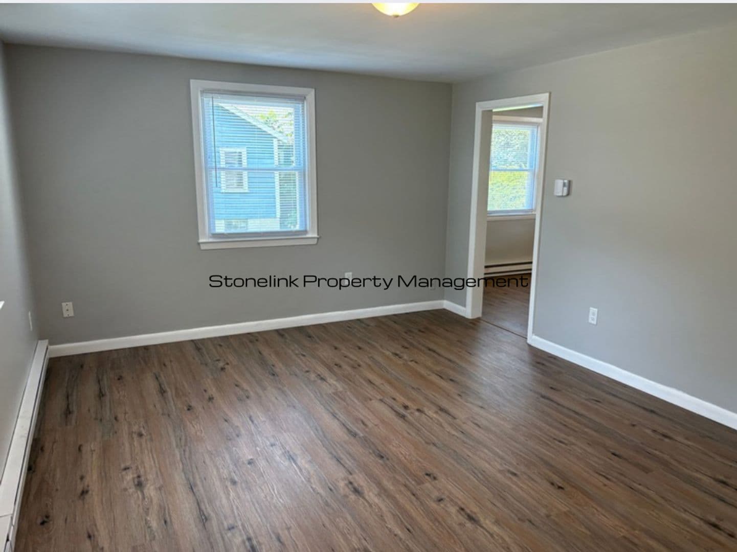 Warwick Apartment: 31 Studley Avenue