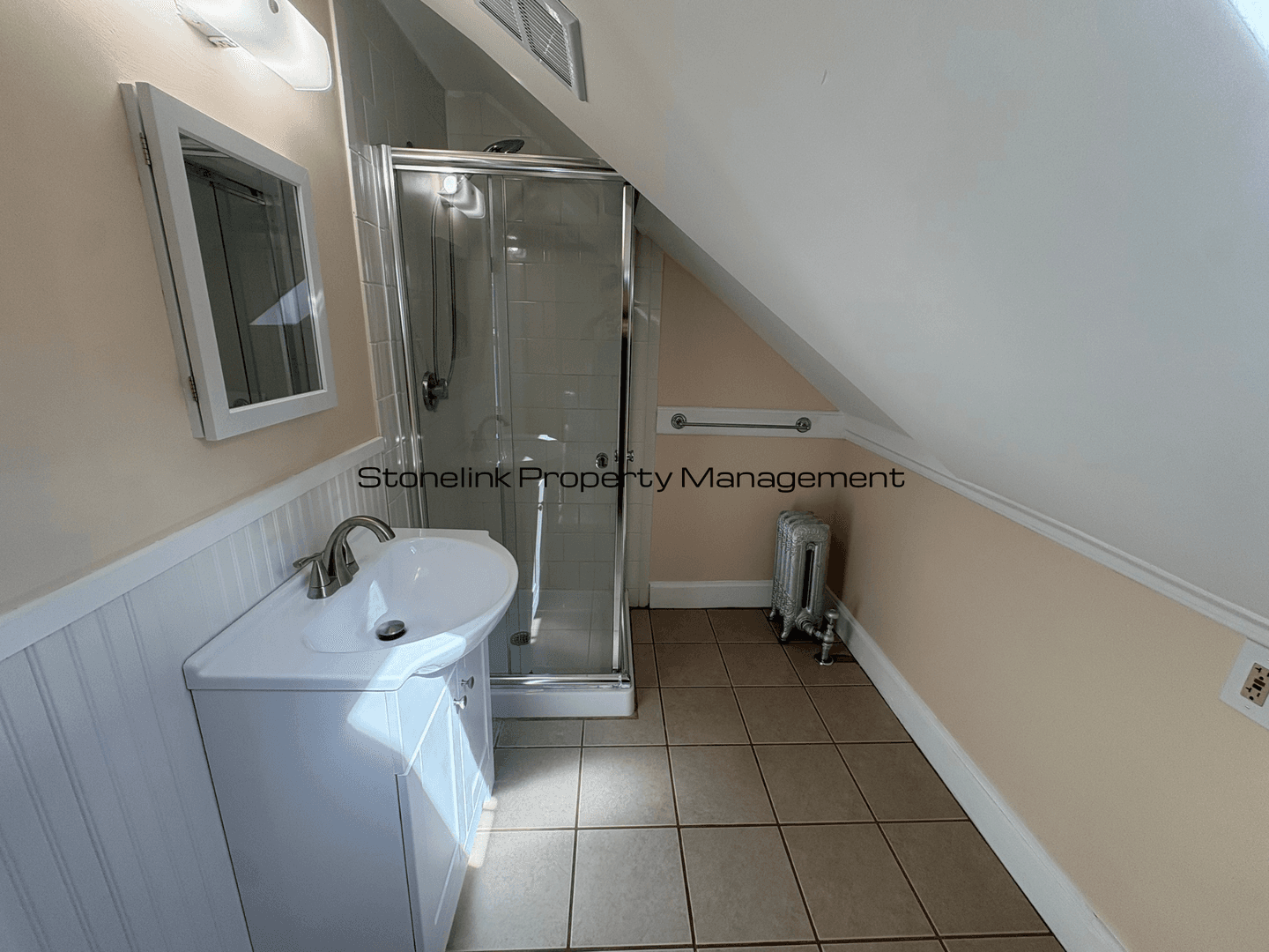 East Providence Apartment: 157 Mauran Avenue