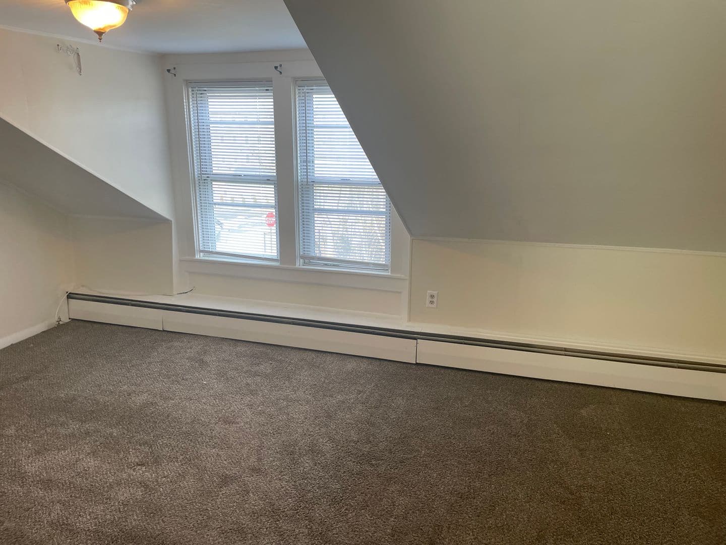 West Warwick Apartment: 16 Border Street