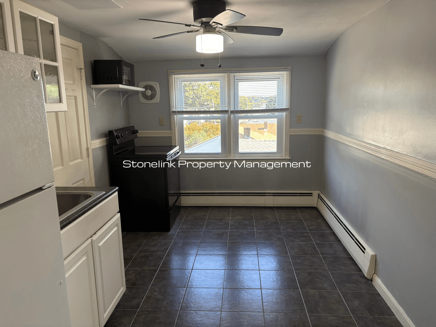 Johnston Apartment: 39 George Waterman Road