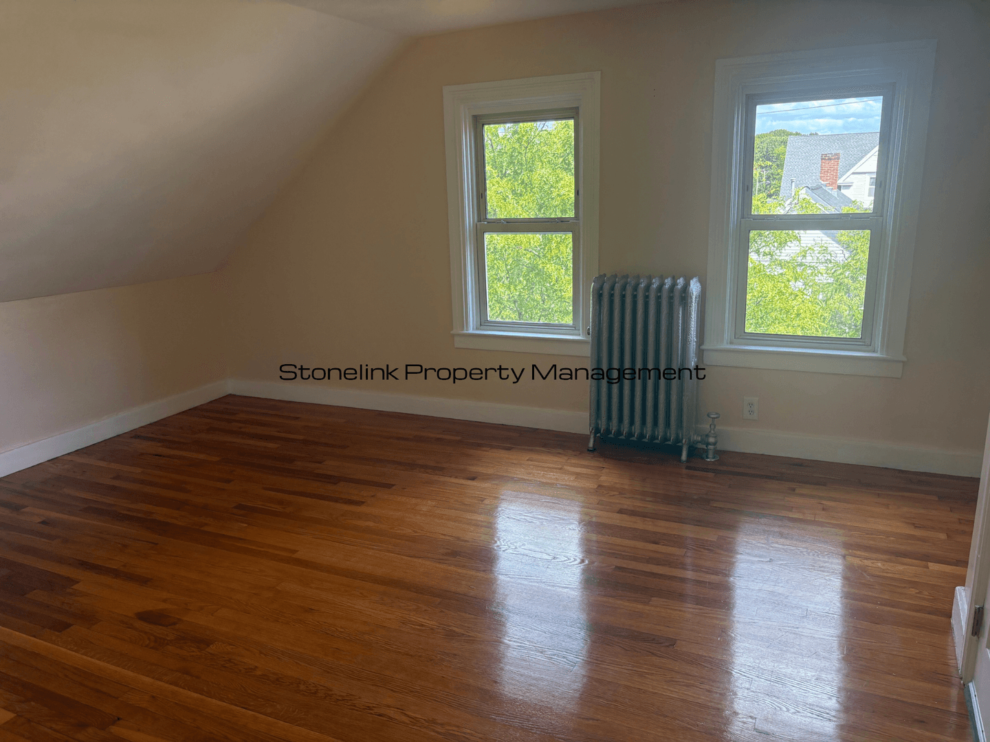 East Providence Apartment: 157 Mauran Avenue