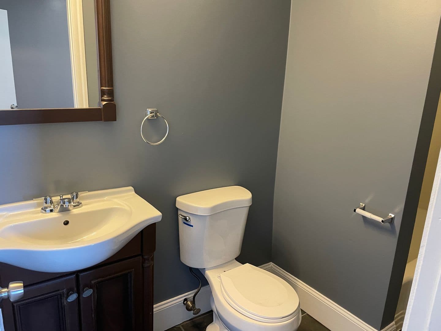 Pawtucket Apartment: 94 Lonsdale Avenue / 6 Lewis Street