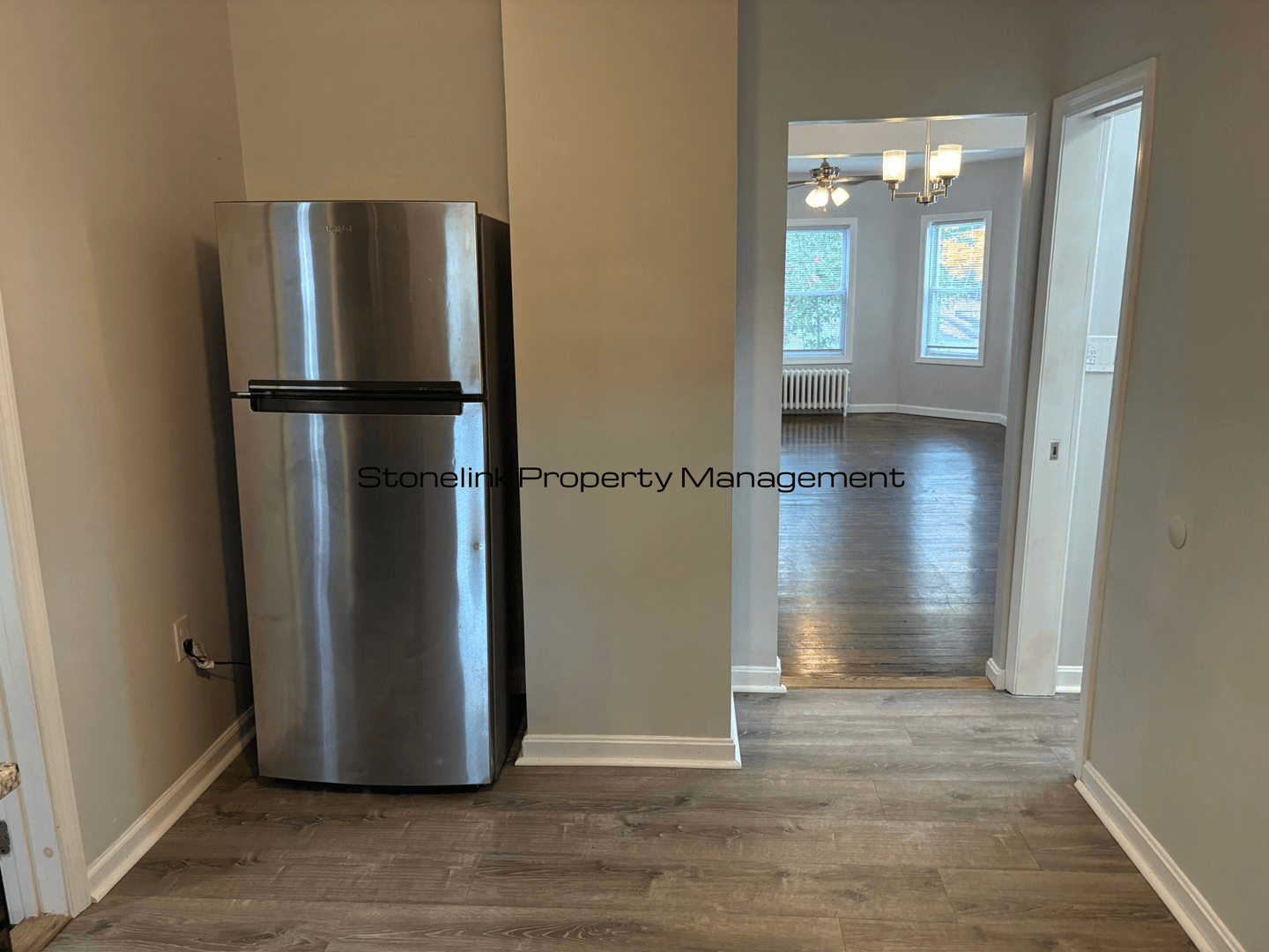 North Attleboro Apartment: 466 North Washington Street