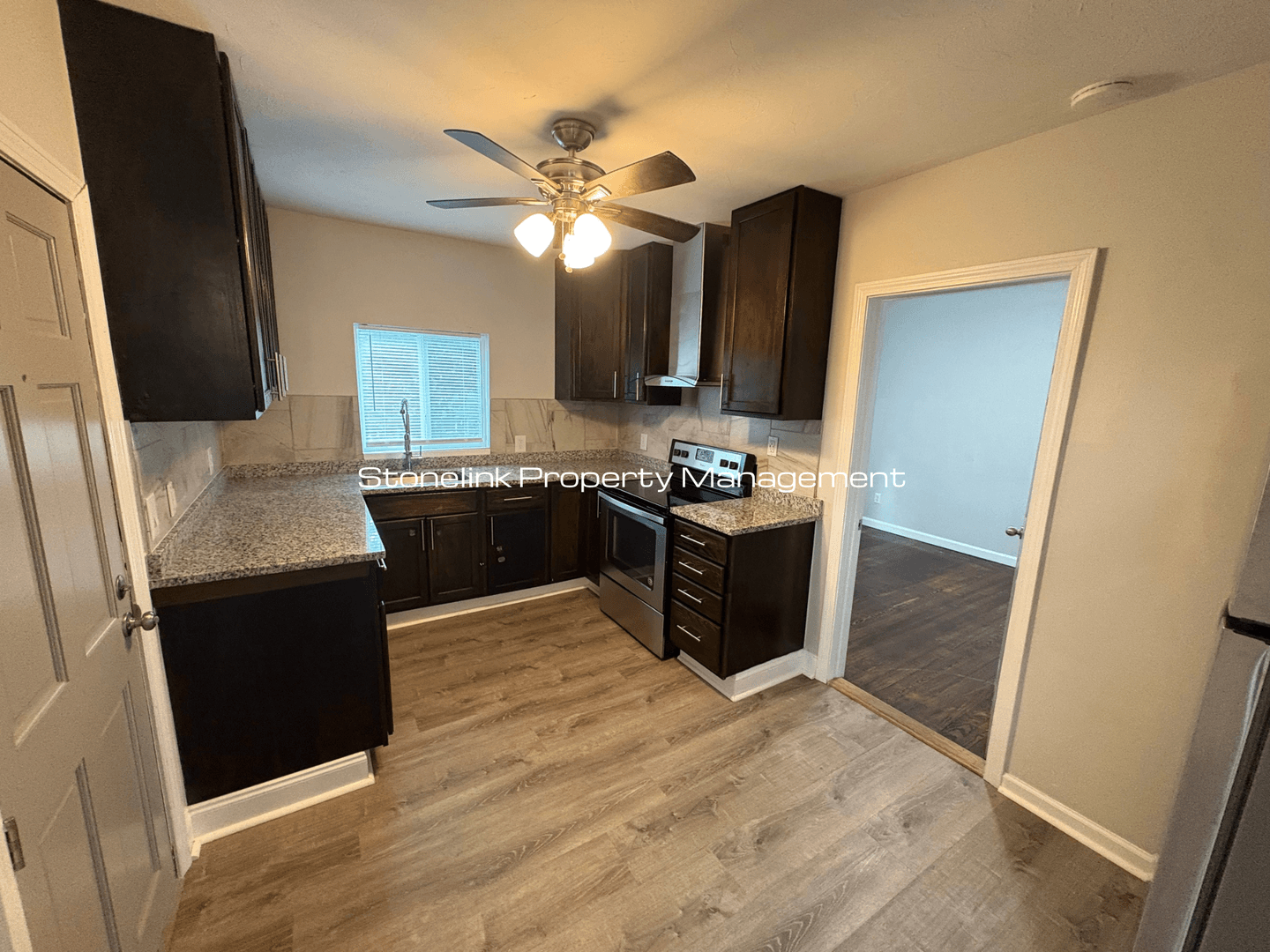 North Attleboro Apartment: 466 North Washington Street