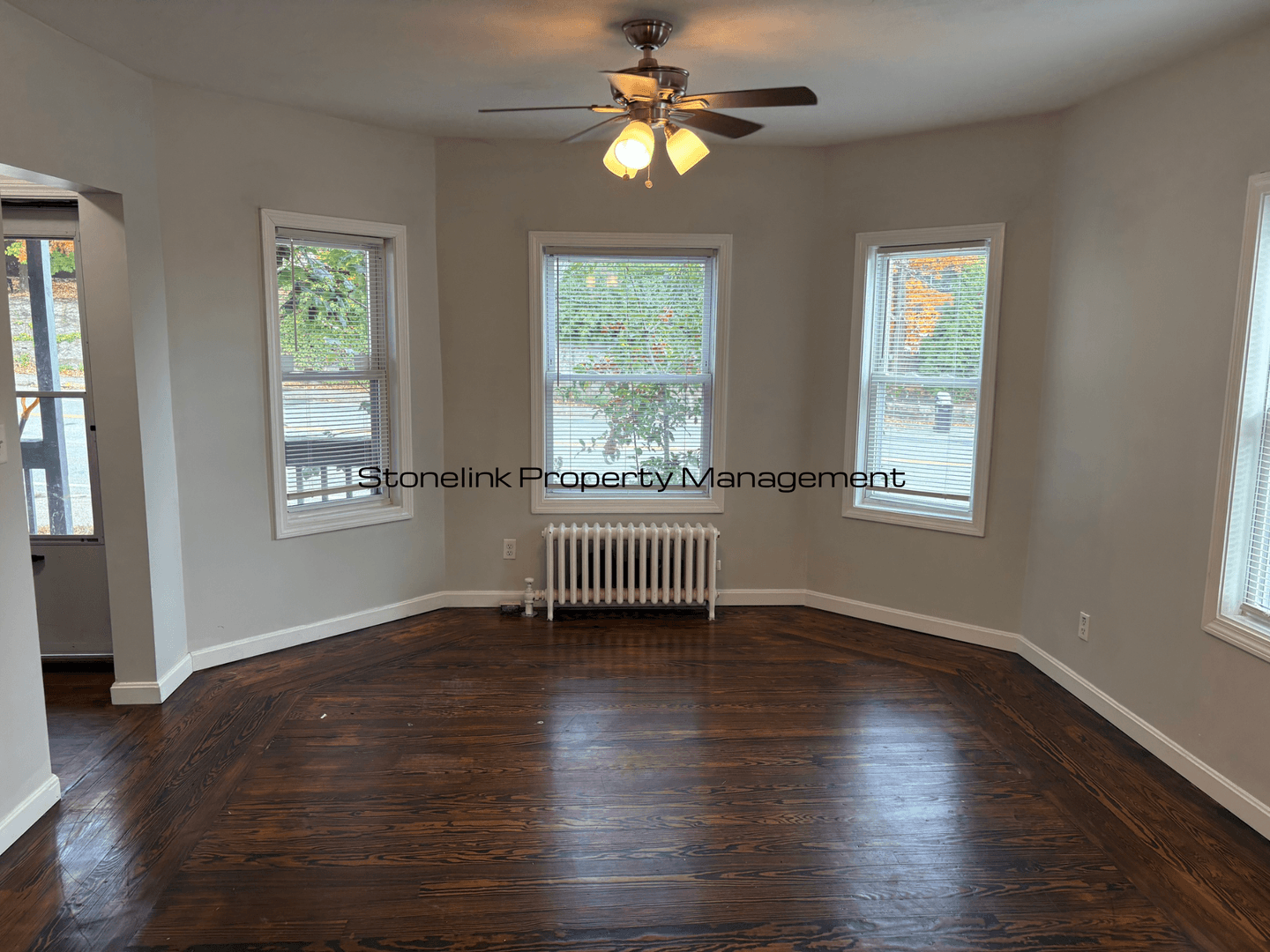 North Attleboro Apartment: 466 North Washington Street