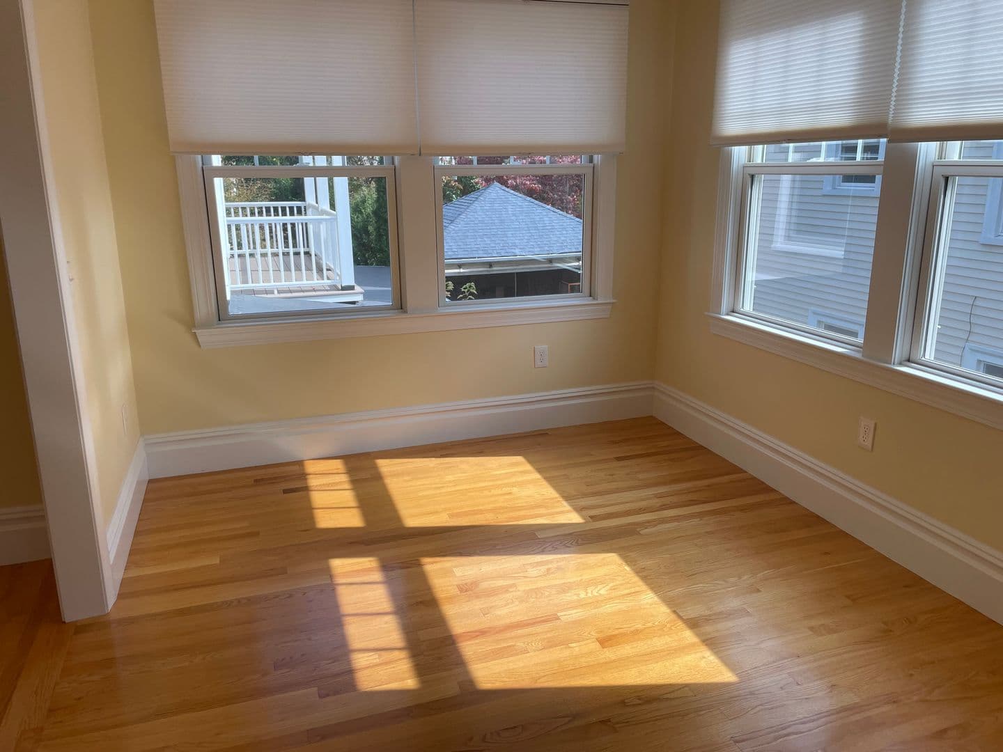 Providence Apartment: 27-29 Elmway Street