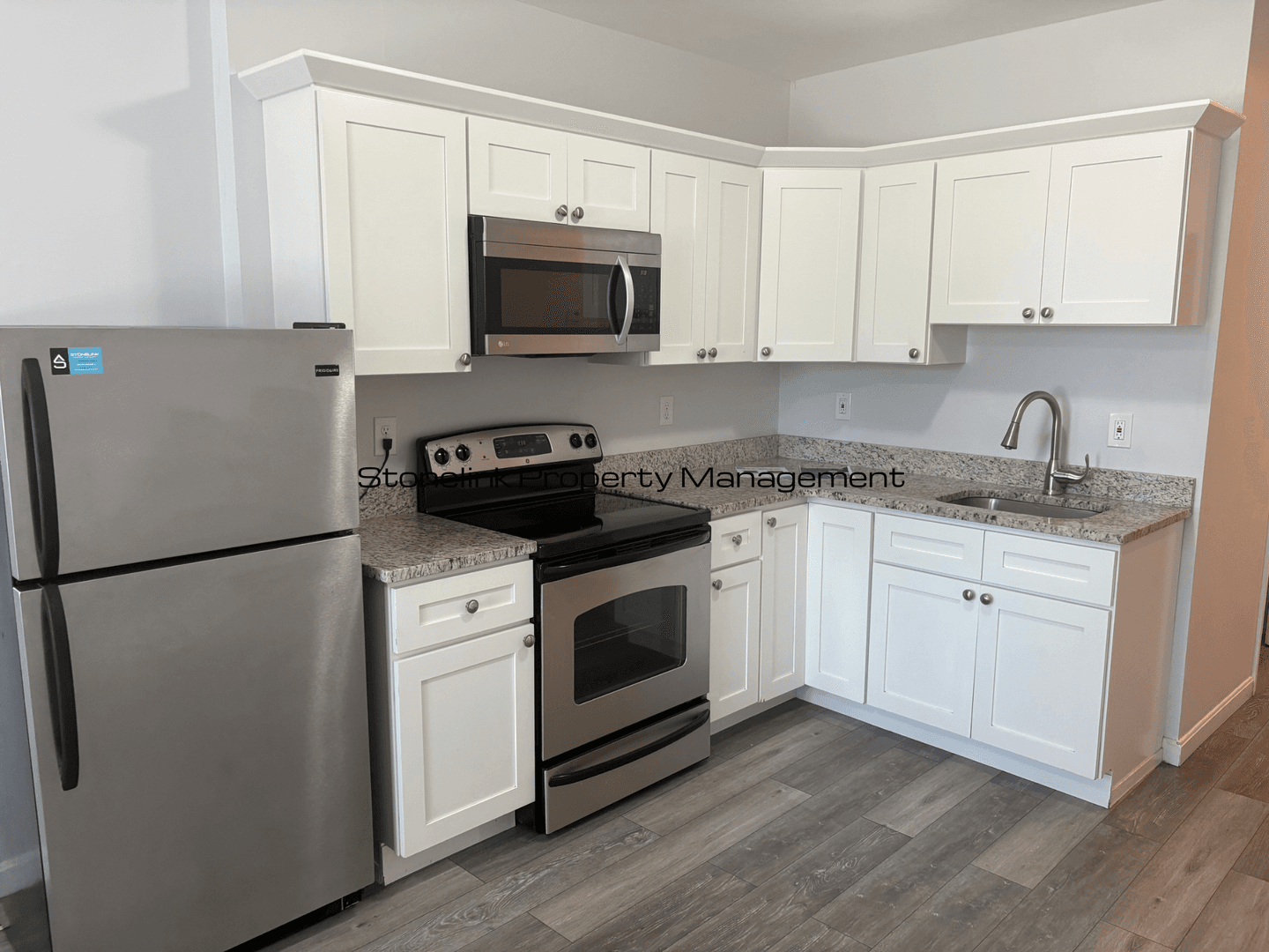 Fall River Apartment: 799-809 North Main Street