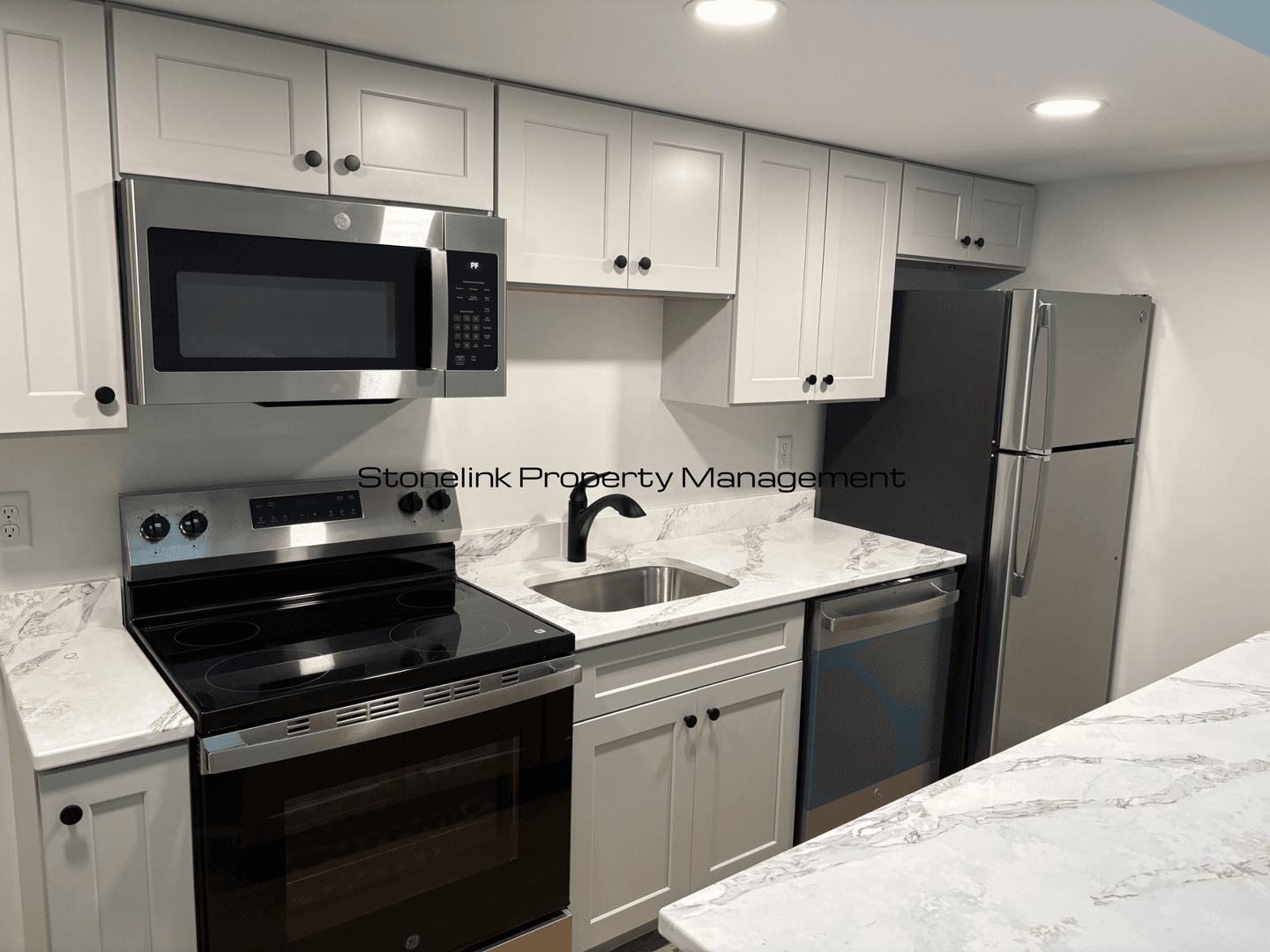 Providence Apartment: 265 Manton Avenue