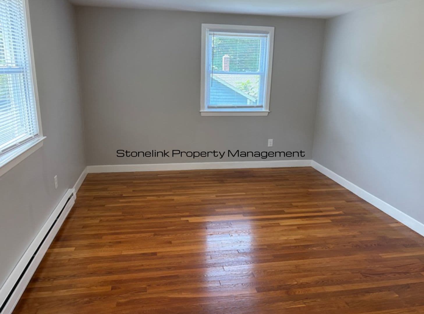 Warwick Apartment: 31 Studley Avenue