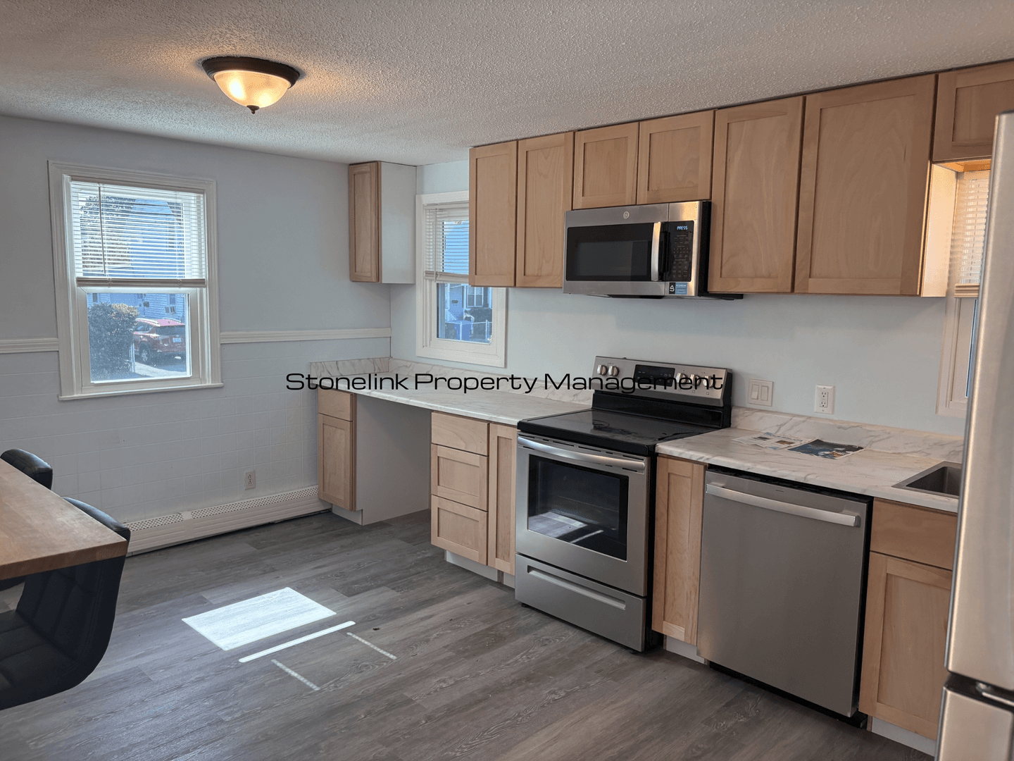 Riverside Apartment: 480 Bullocks Point Avenue