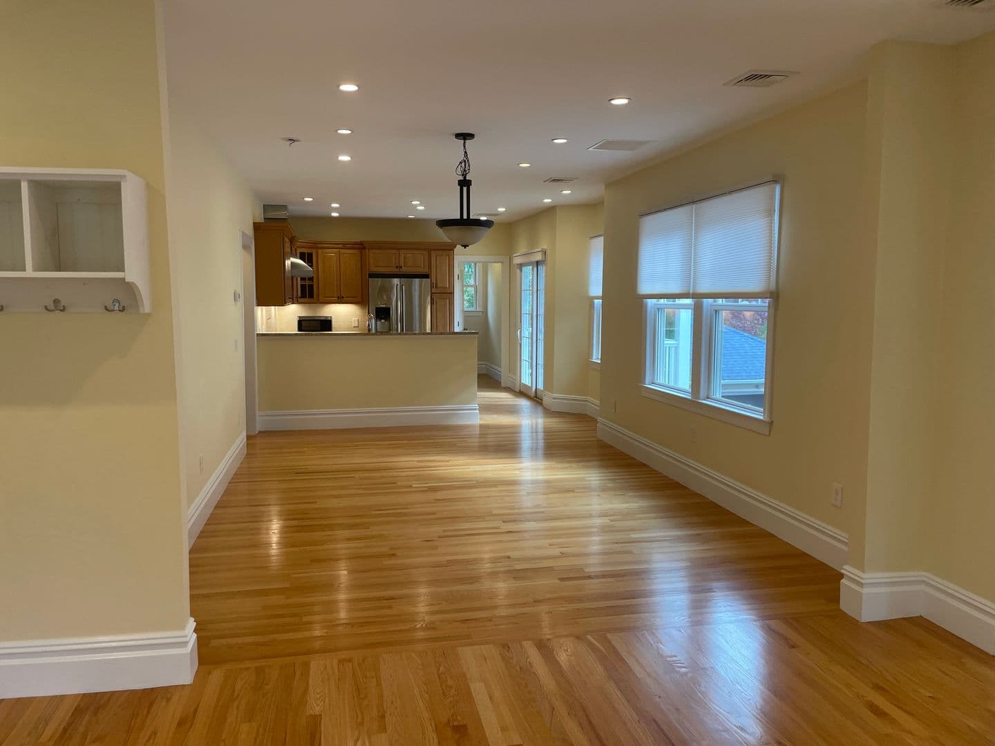 Providence Apartment: 27-29 Elmway Street