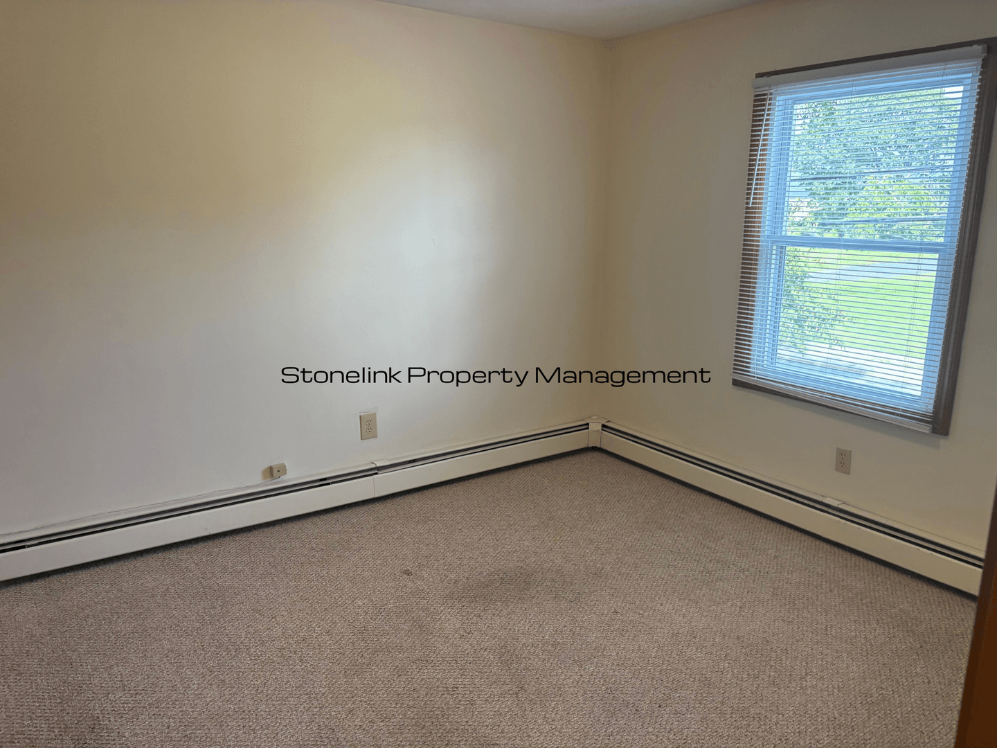 Cranston Apartment: 10 East Street
