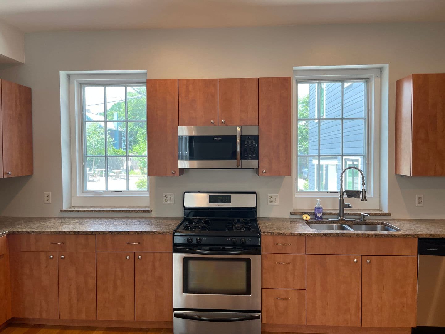 Providence House: 1488 Westminster Street