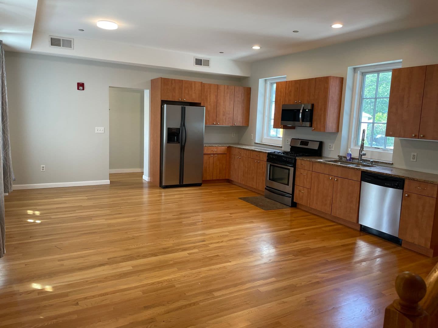 Providence House: 1488 Westminster Street