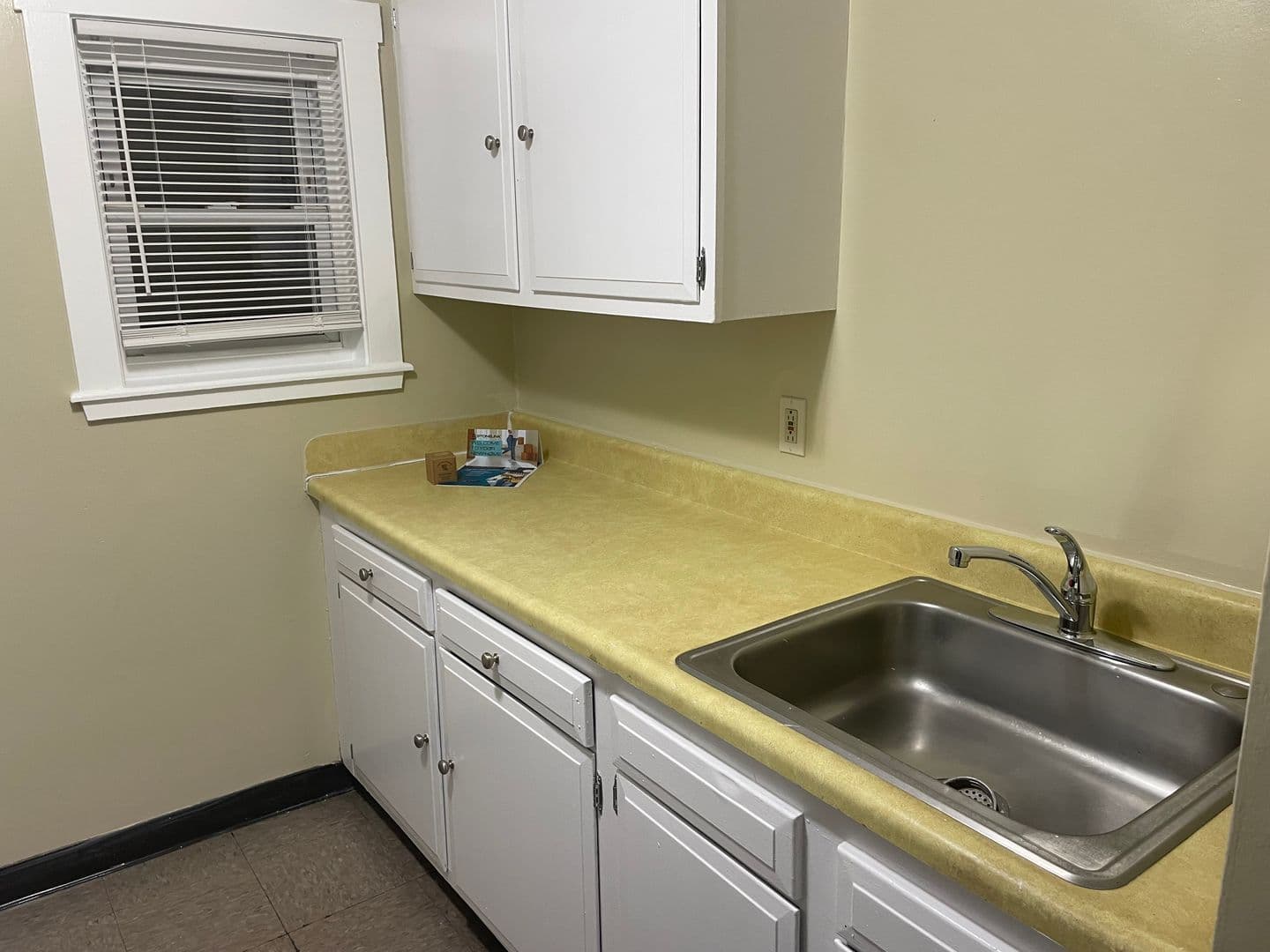 Central Falls Apartment: 212-214 Washington Street