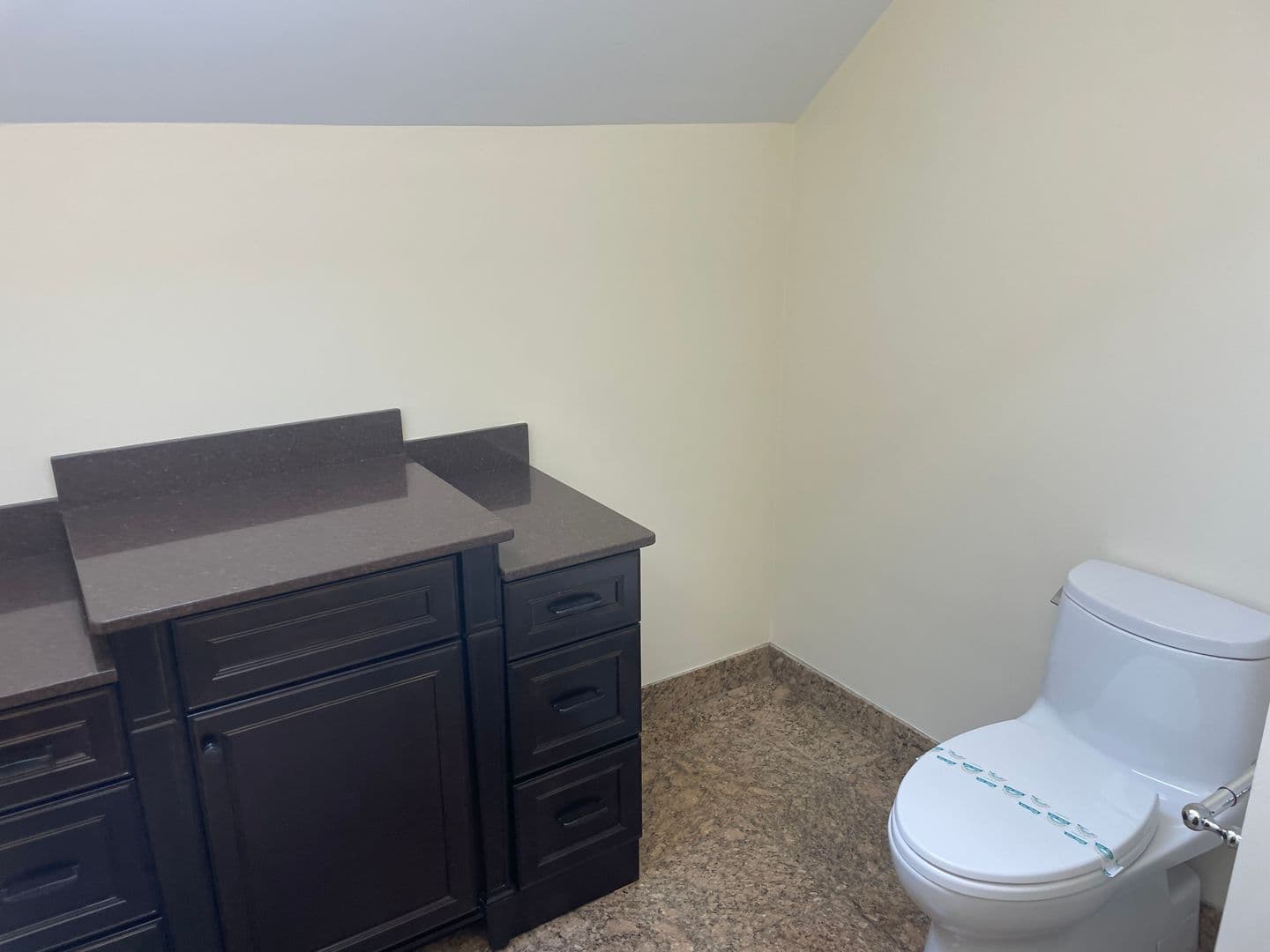 Providence Apartment: 27-29 Elmway Street
