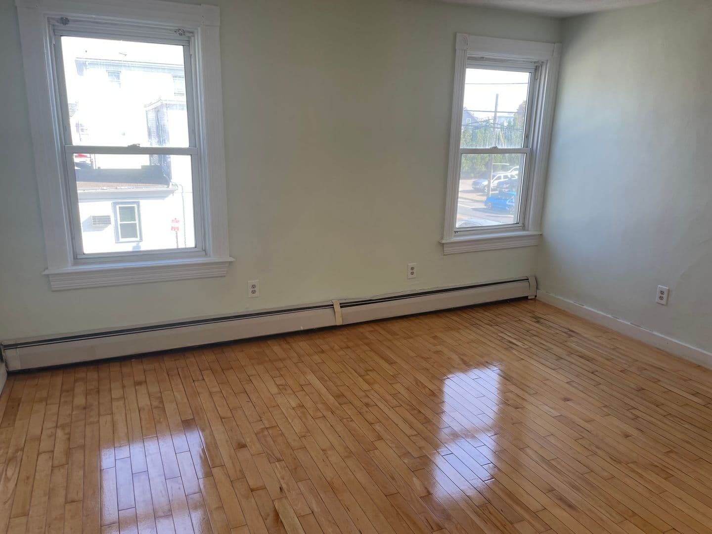 Pawtucket Apartment: 524 Central Avenue
