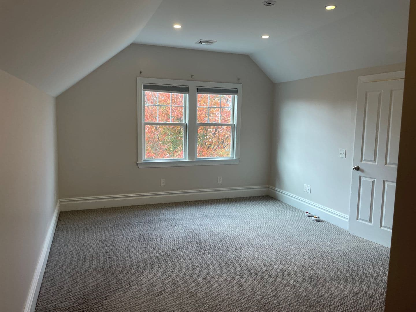 Providence Apartment: 27-29 Elmway Street