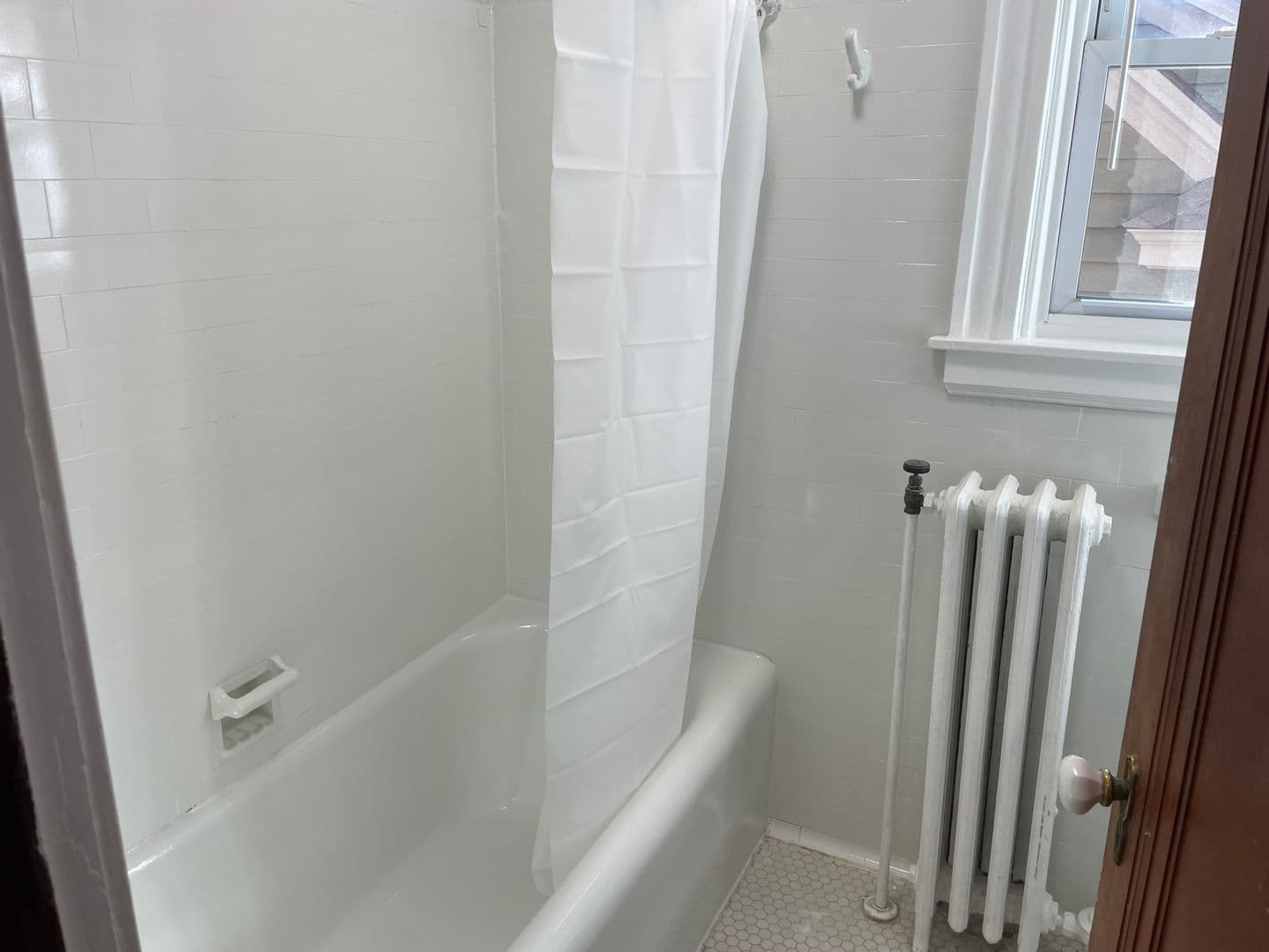 Providence Apartment: 654 Elmwood Avenue