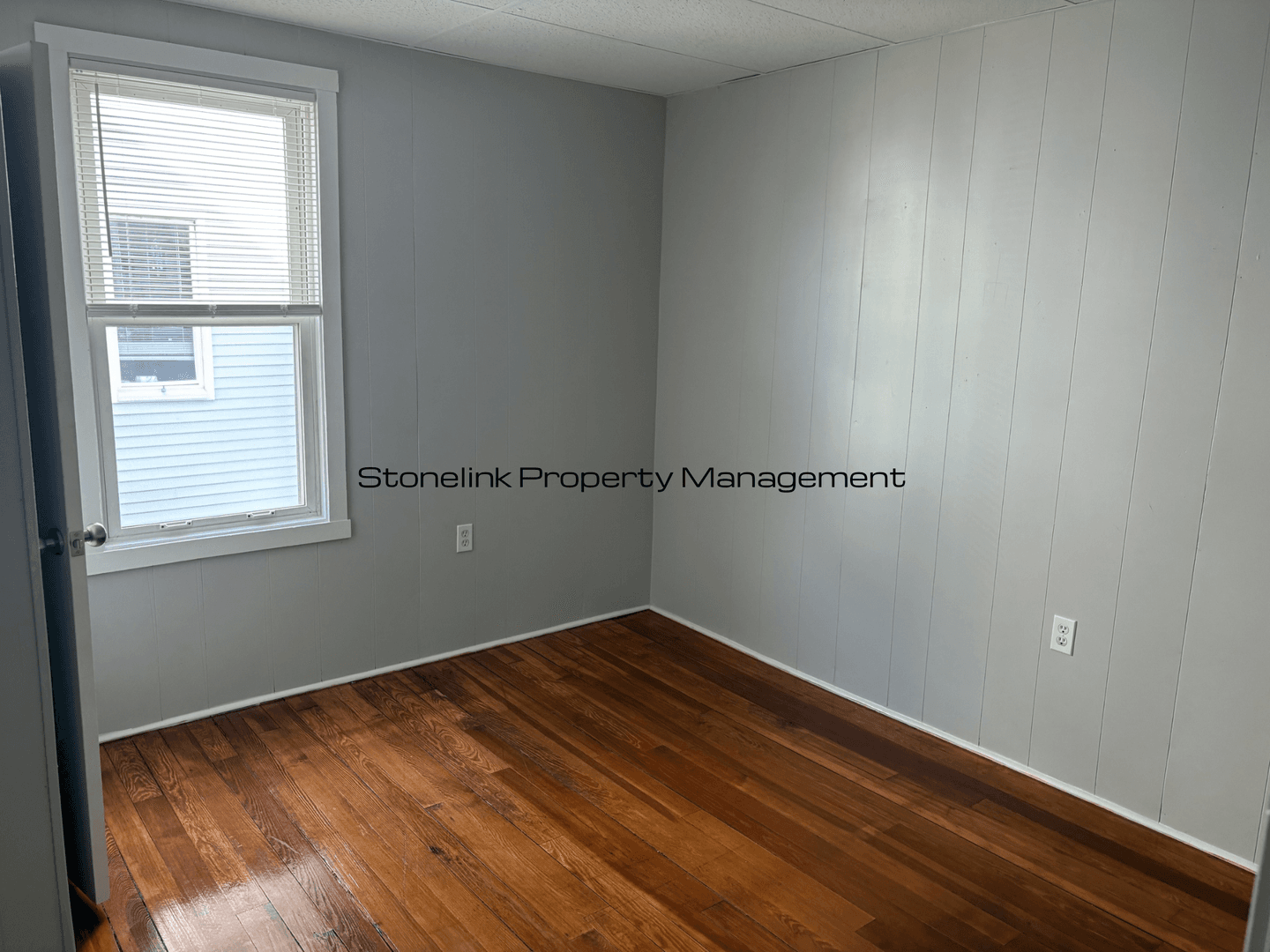 New Bedford Apartment: 161 Deane Street / 219-221 Ashley Boulevard