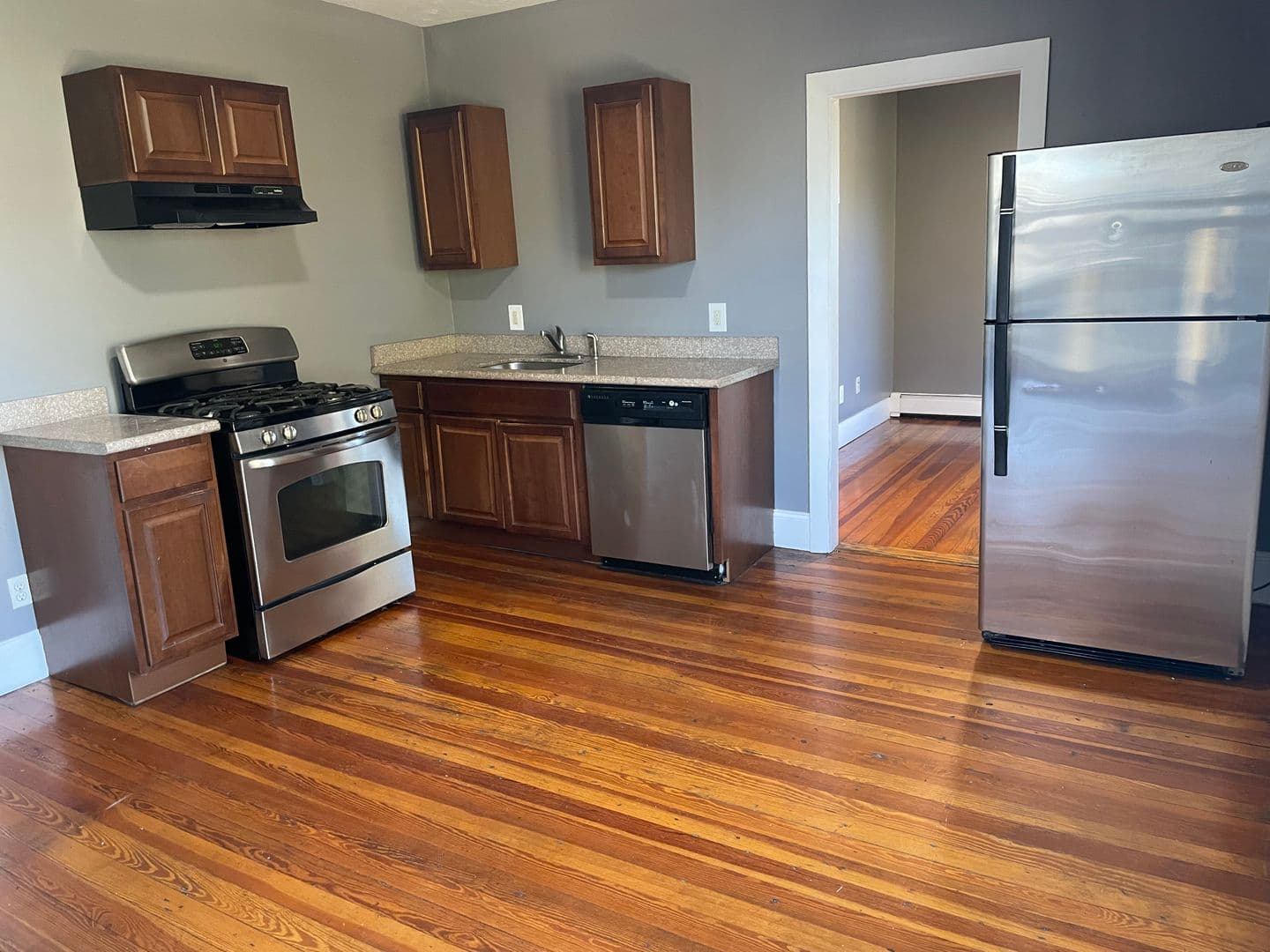 Pawtucket Apartment: 94 Lonsdale Avenue / 6 Lewis Street