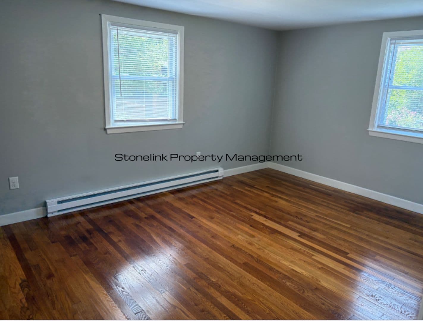 Warwick Apartment: 31 Studley Avenue