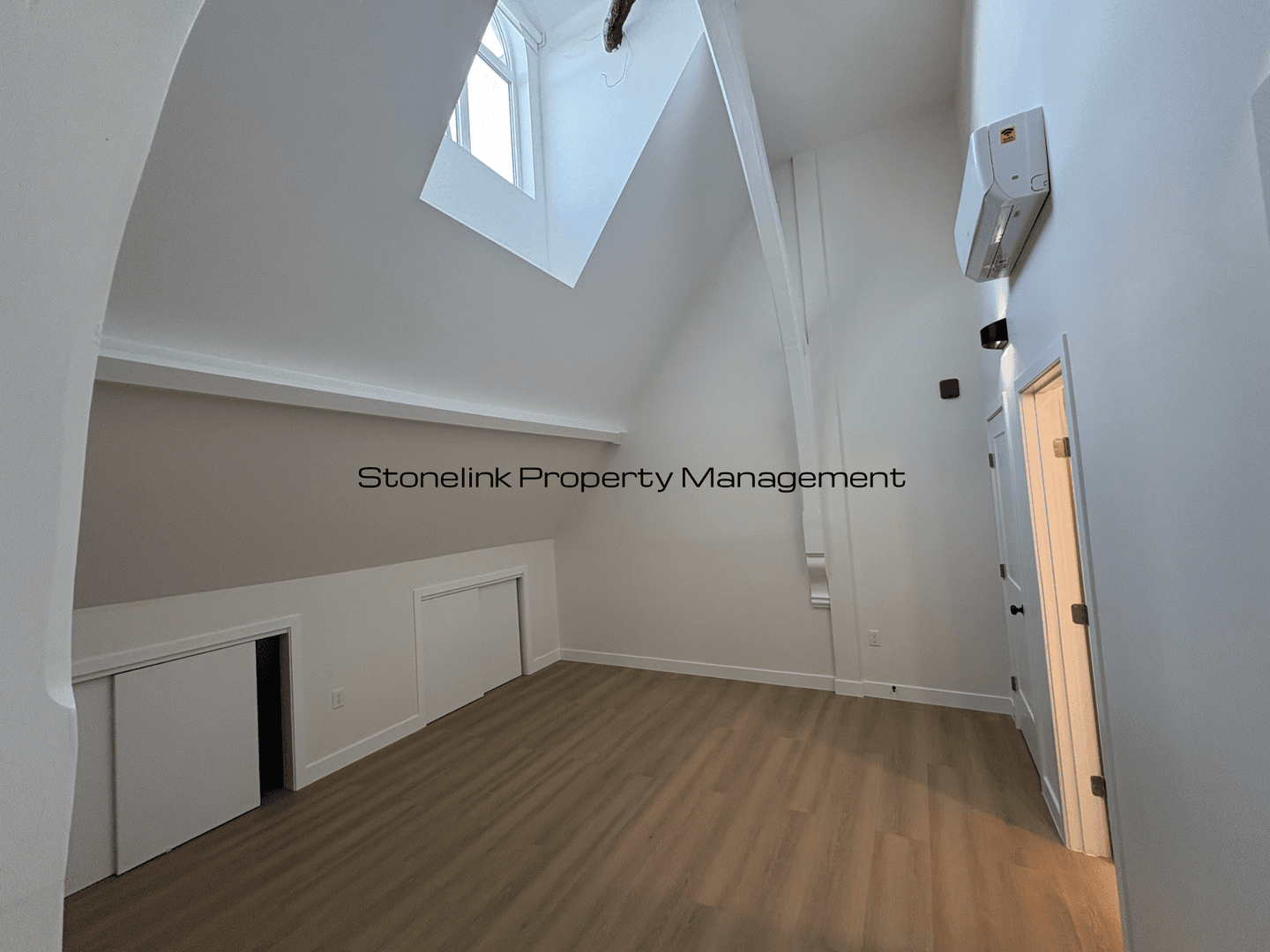 Providence Apartment: 265 Manton Avenue