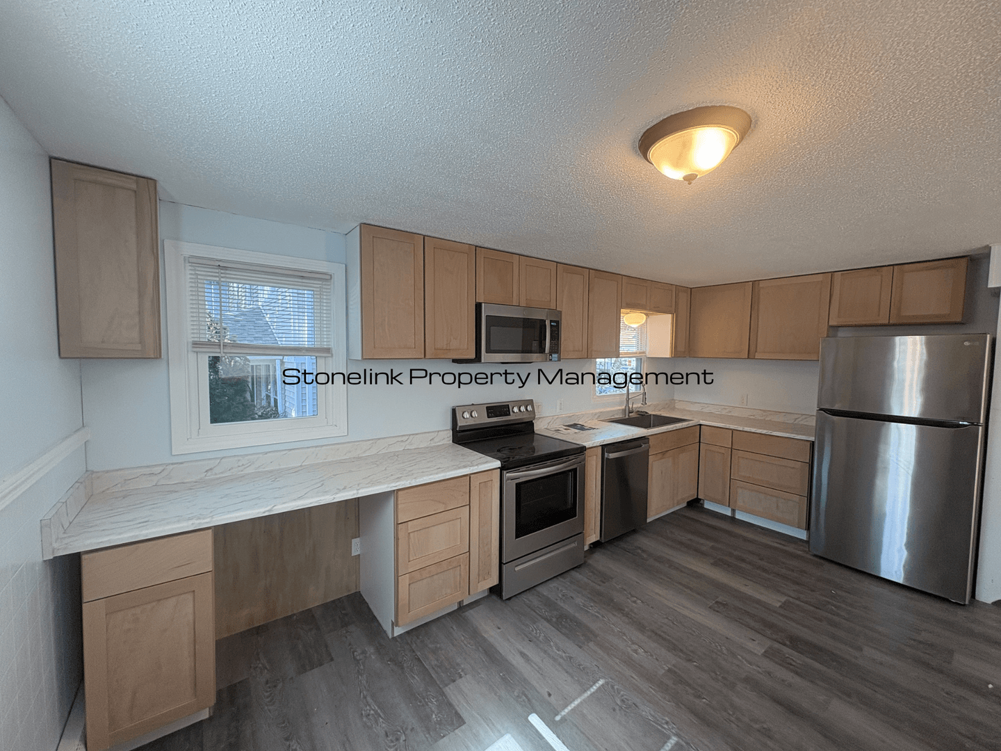 Riverside Apartment: 480 Bullocks Point Avenue