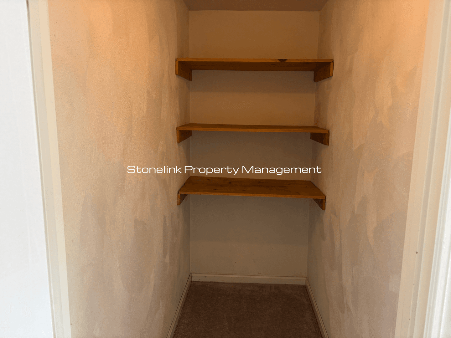 Cranston Apartment: 10 East Street