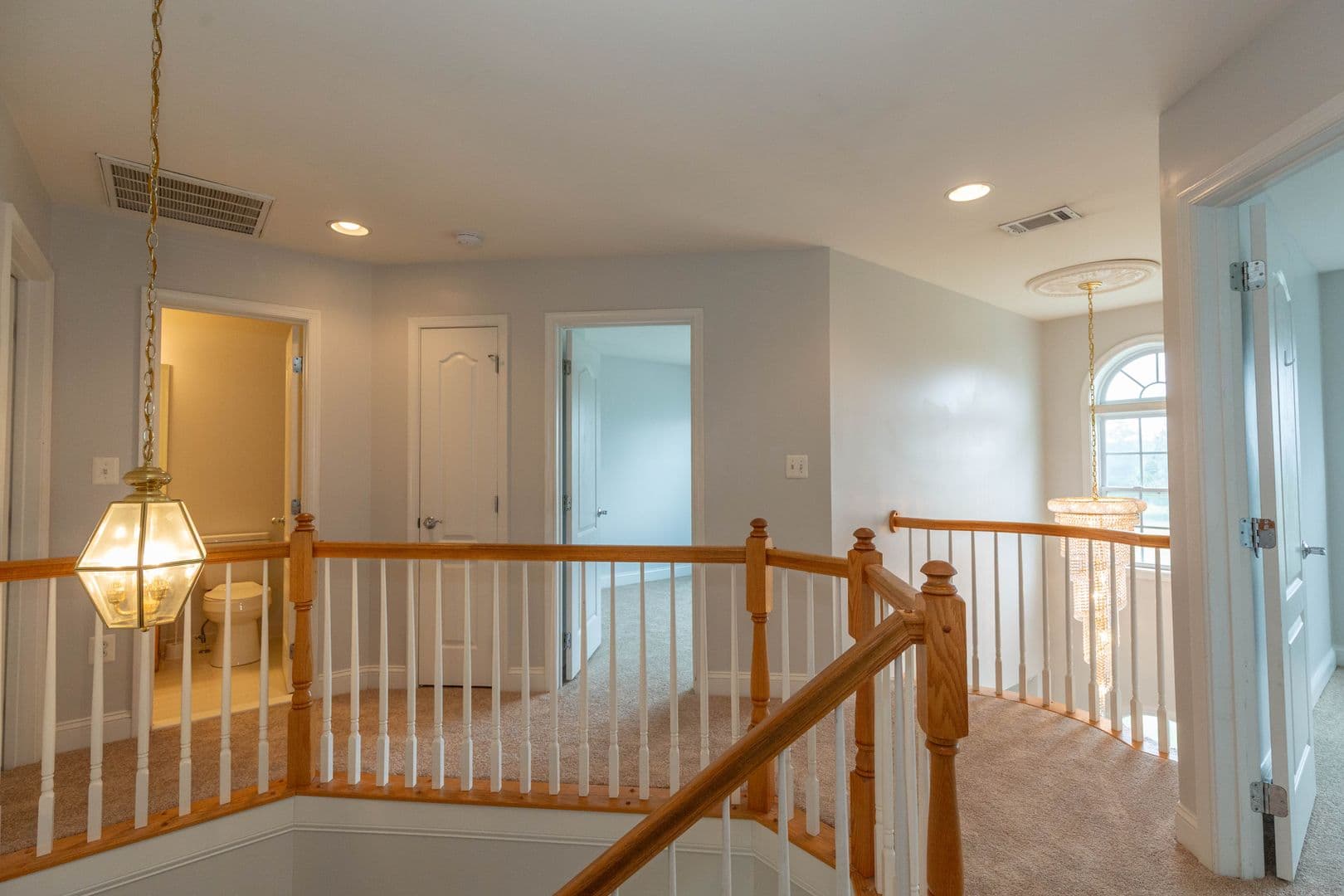 Martinsburg House: 391 Sheerer Dr