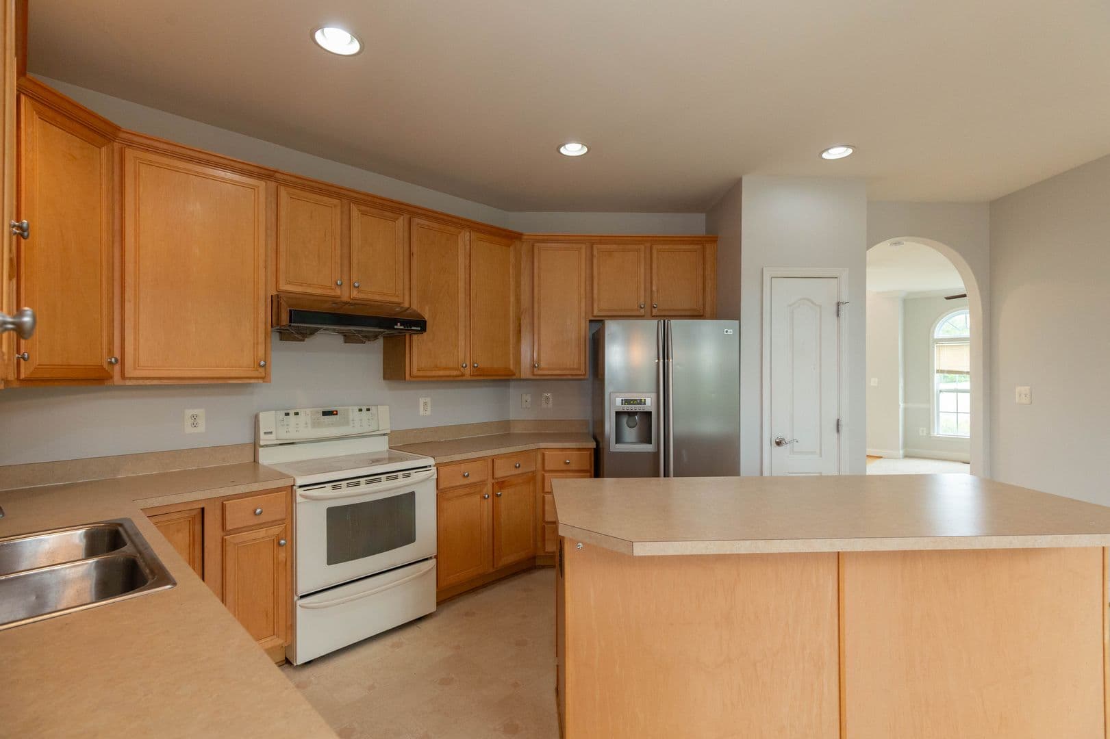 Martinsburg House: 391 Sheerer Dr