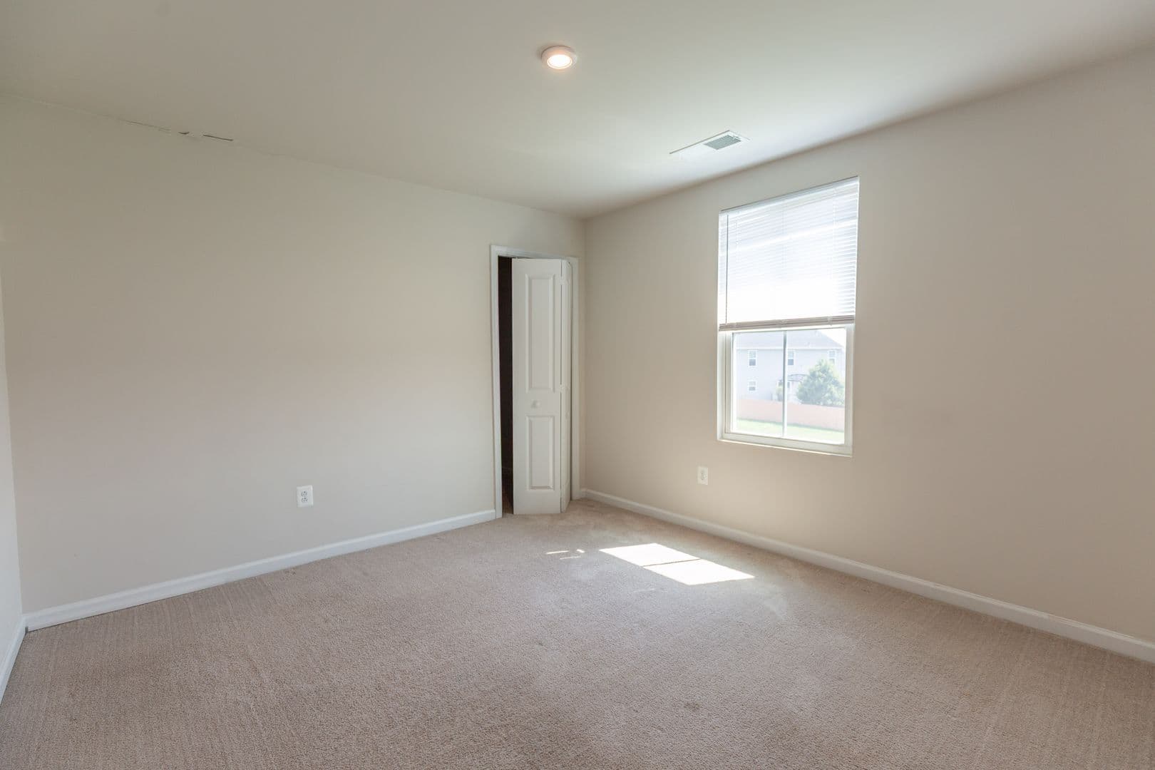 Bunker Hill House: 228 Chandlers Glen