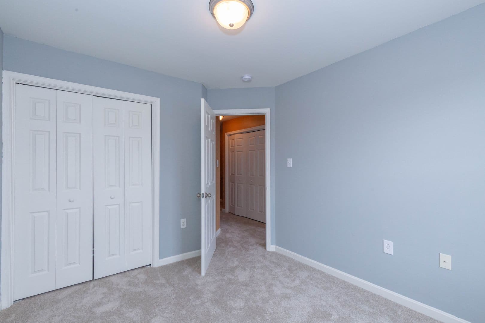 Martinsburg House: 228 Morlatt Lane