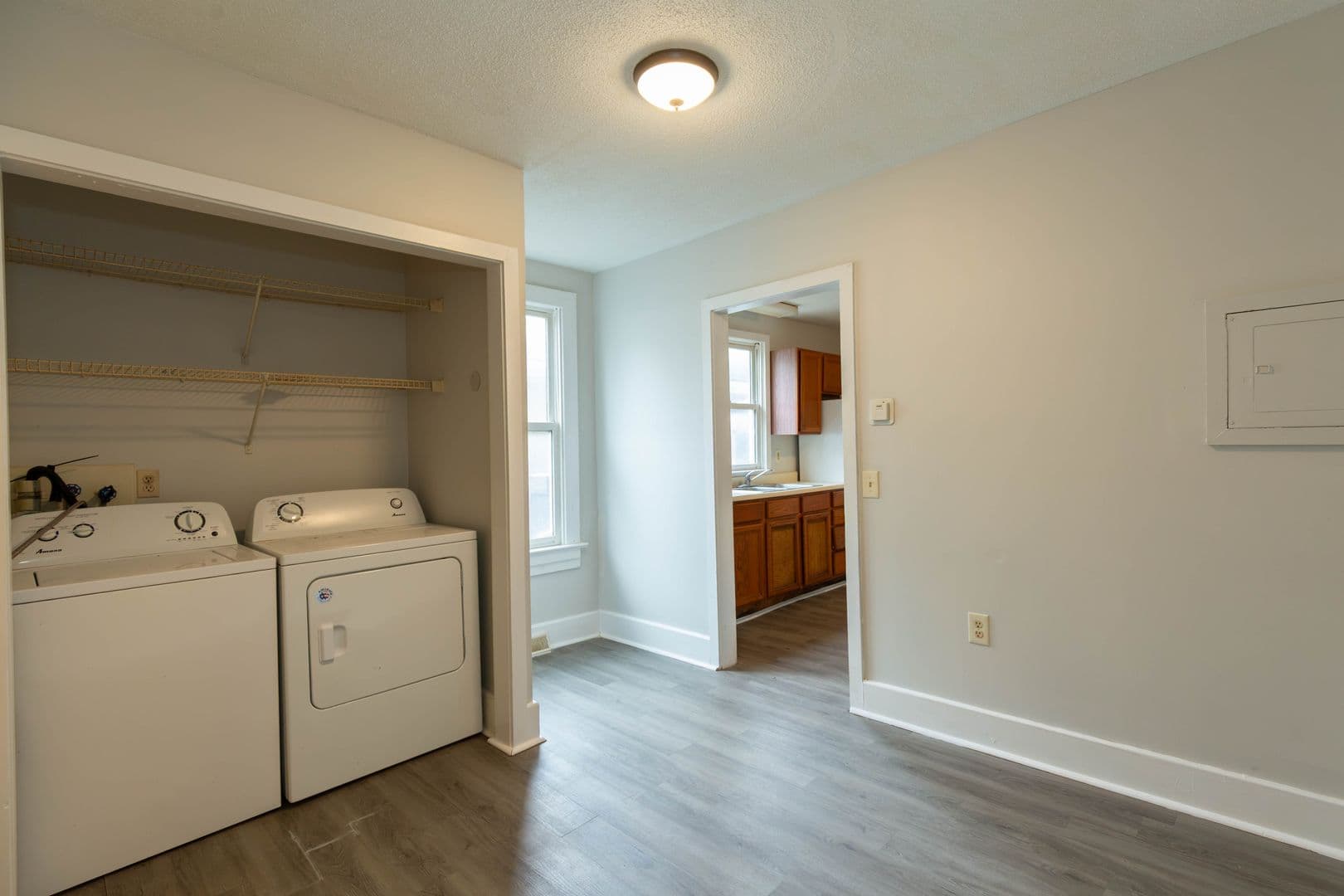 Martinsburg Apartment: 323 Raleigh Street