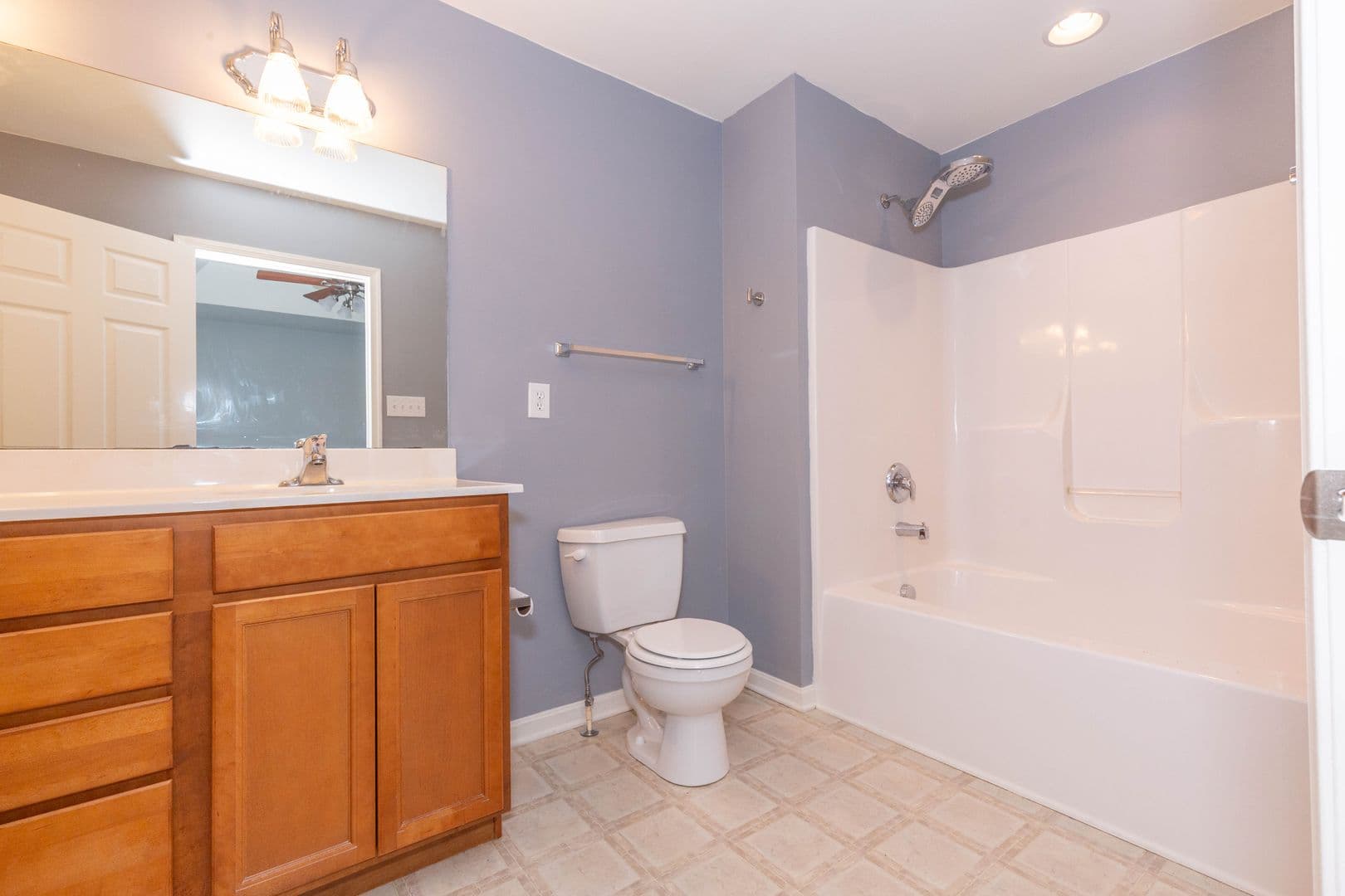 Martinsburg House: 228 Morlatt Lane