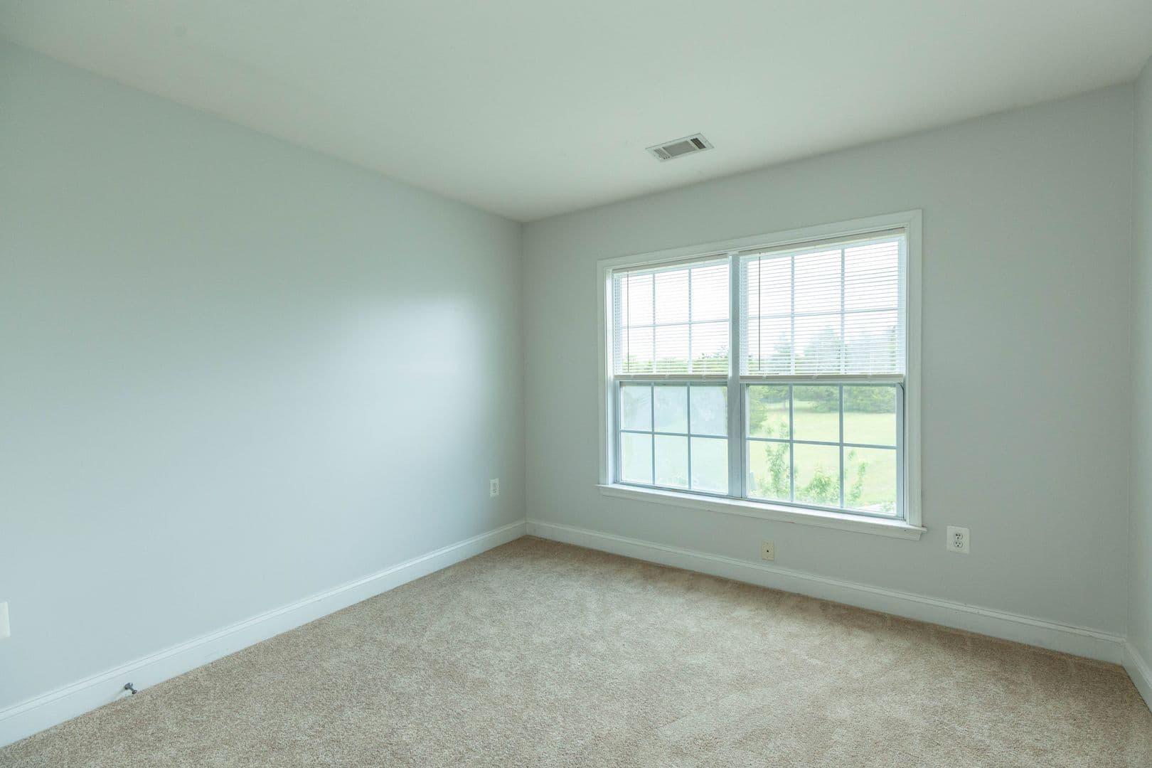 Martinsburg House: 391 Sheerer Dr