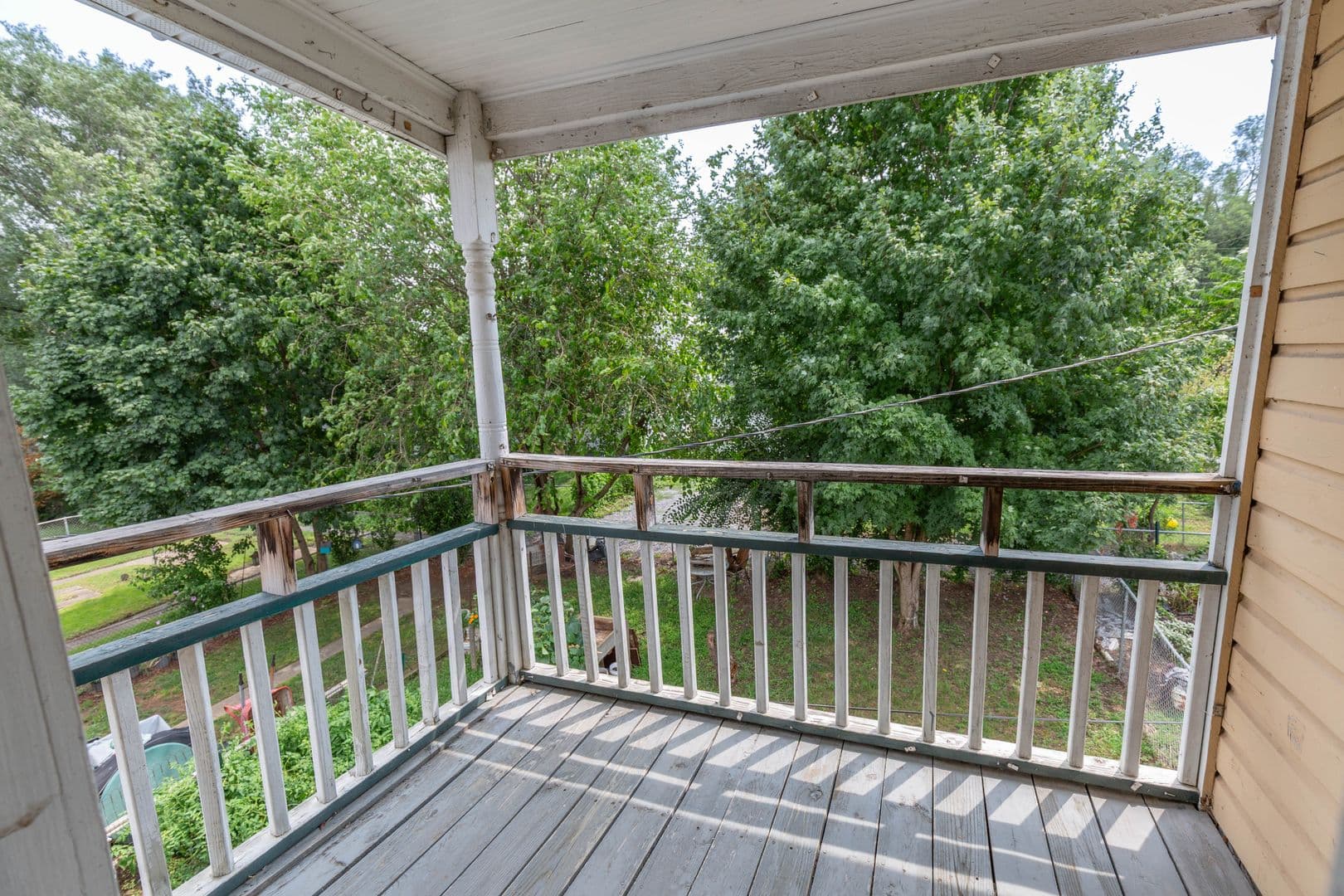 Martinsburg House: 124 S Kentucky Ave