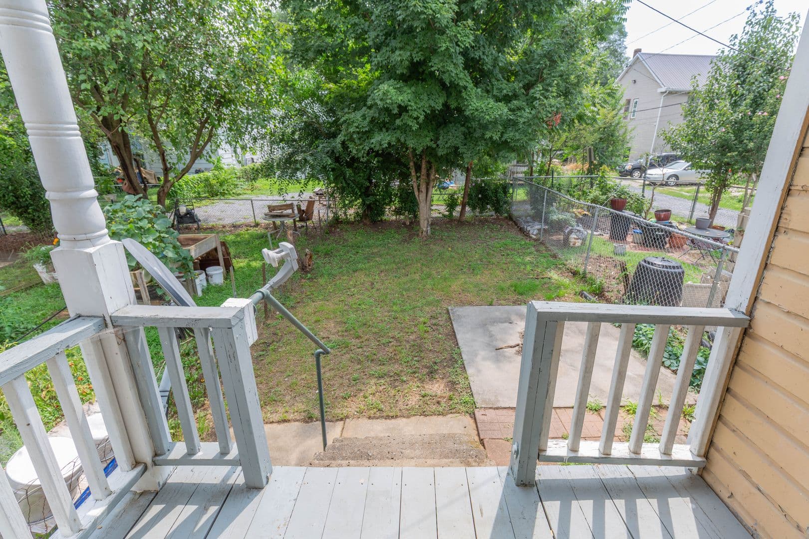 Martinsburg House: 124 S Kentucky Ave