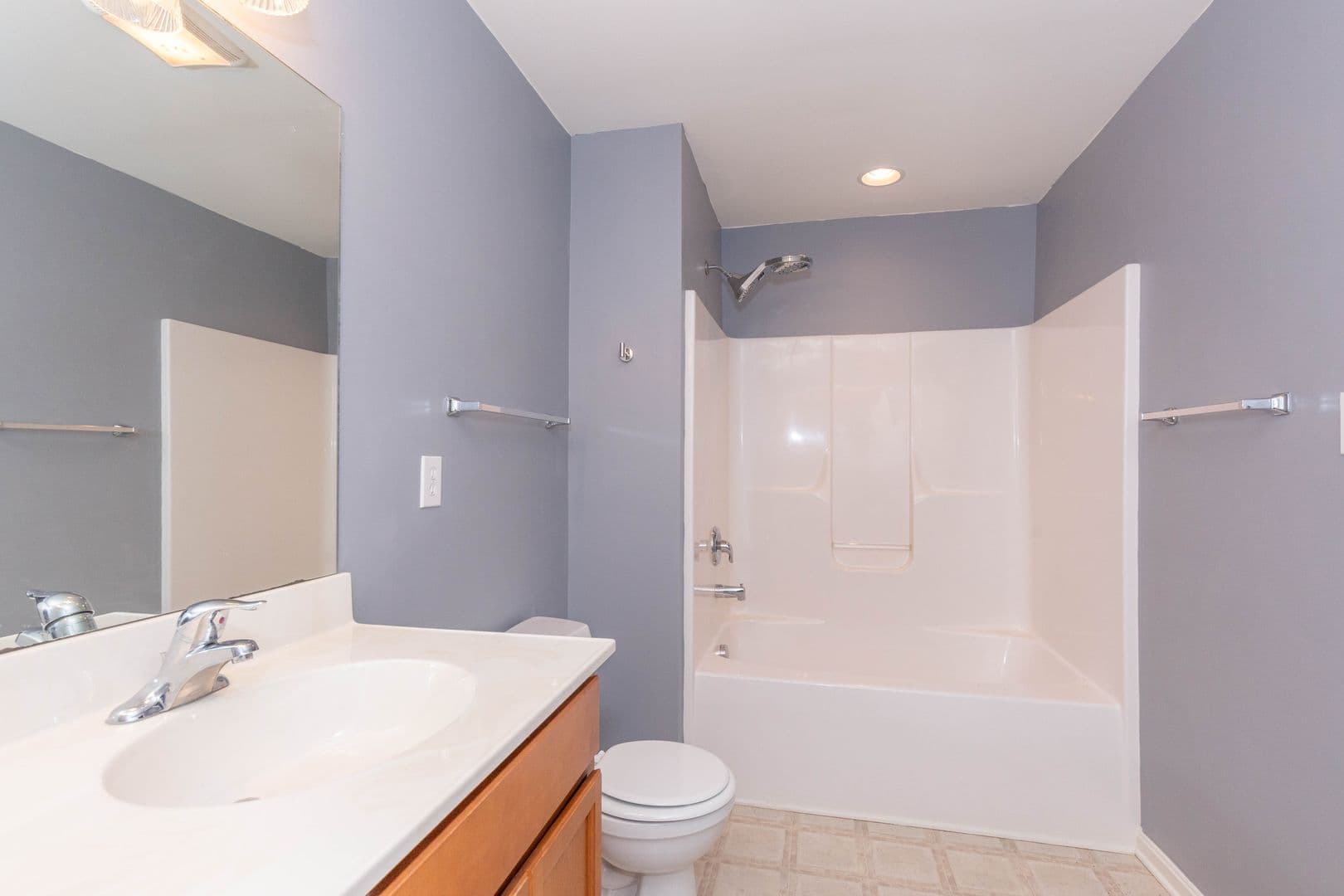 Martinsburg House: 228 Morlatt Lane