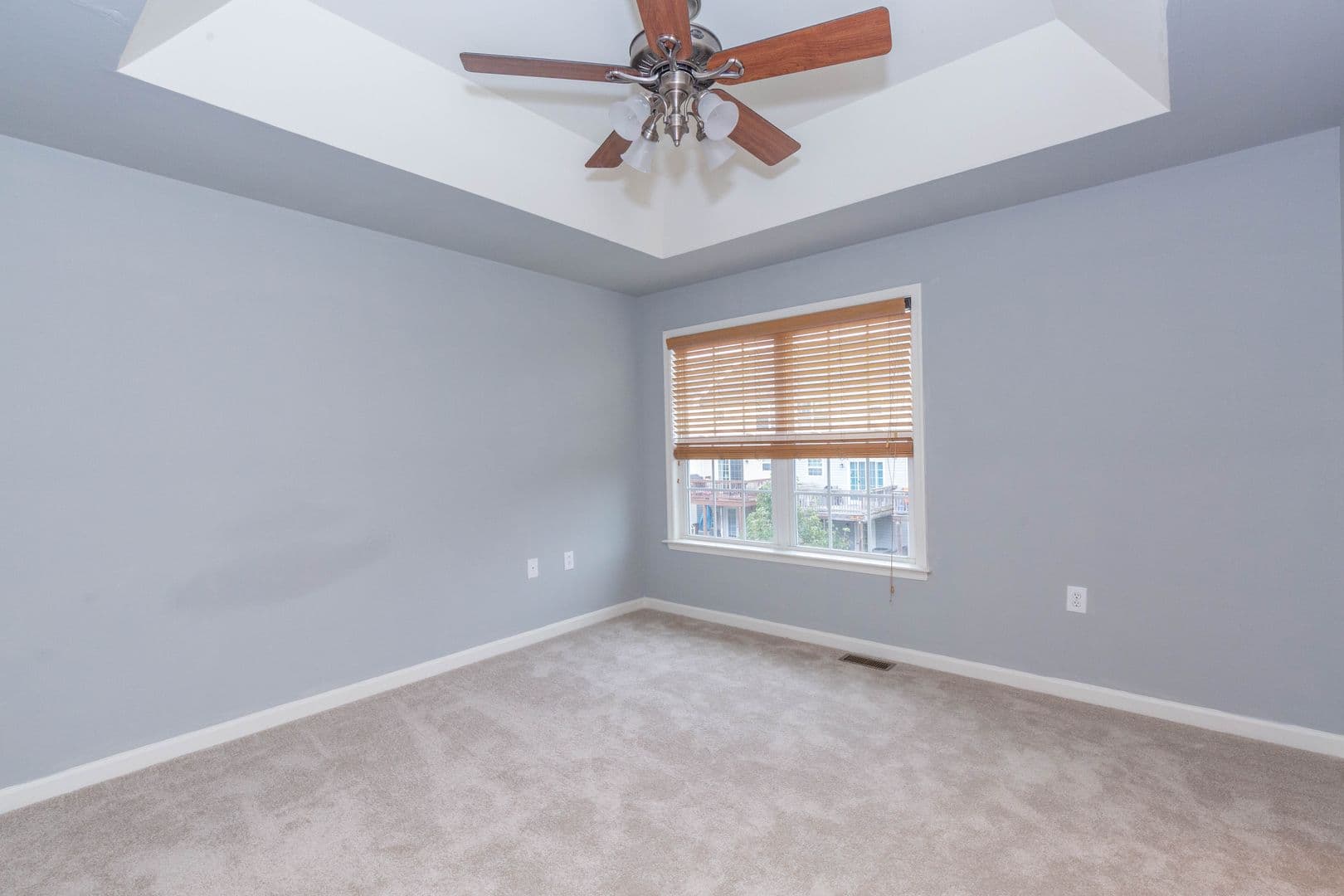 Martinsburg House: 228 Morlatt Lane